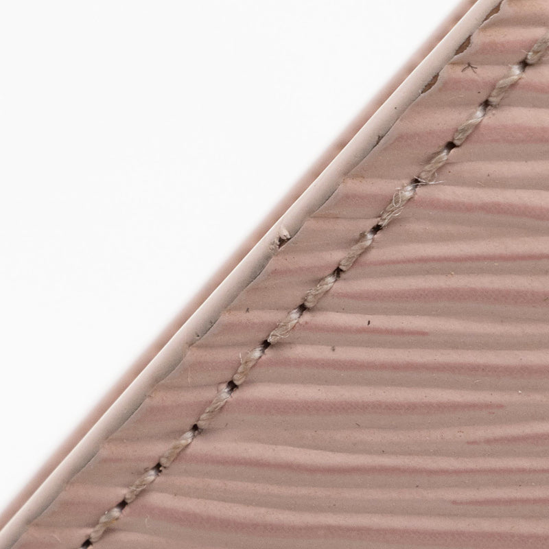 Louis Vuitton Epi Leather Twist Chain Wallet (SHF-22908)