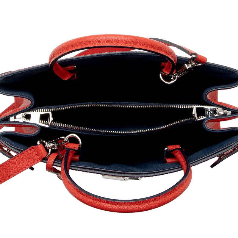 Louis Vuitton Epi Leather Twist Tote (SHF-xoKhub)