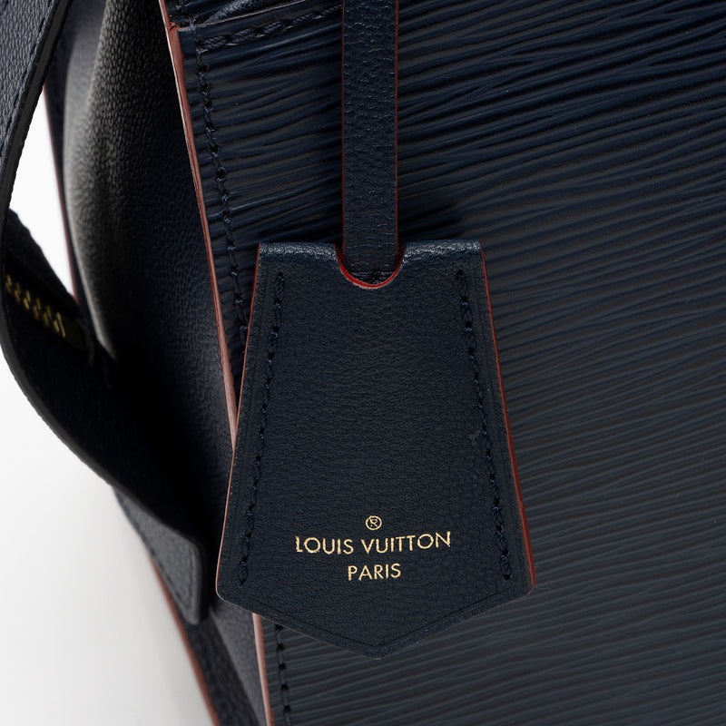 Louis Vuitton Epi Leather Vaneau MM Tote (SHF-bxv3T3)