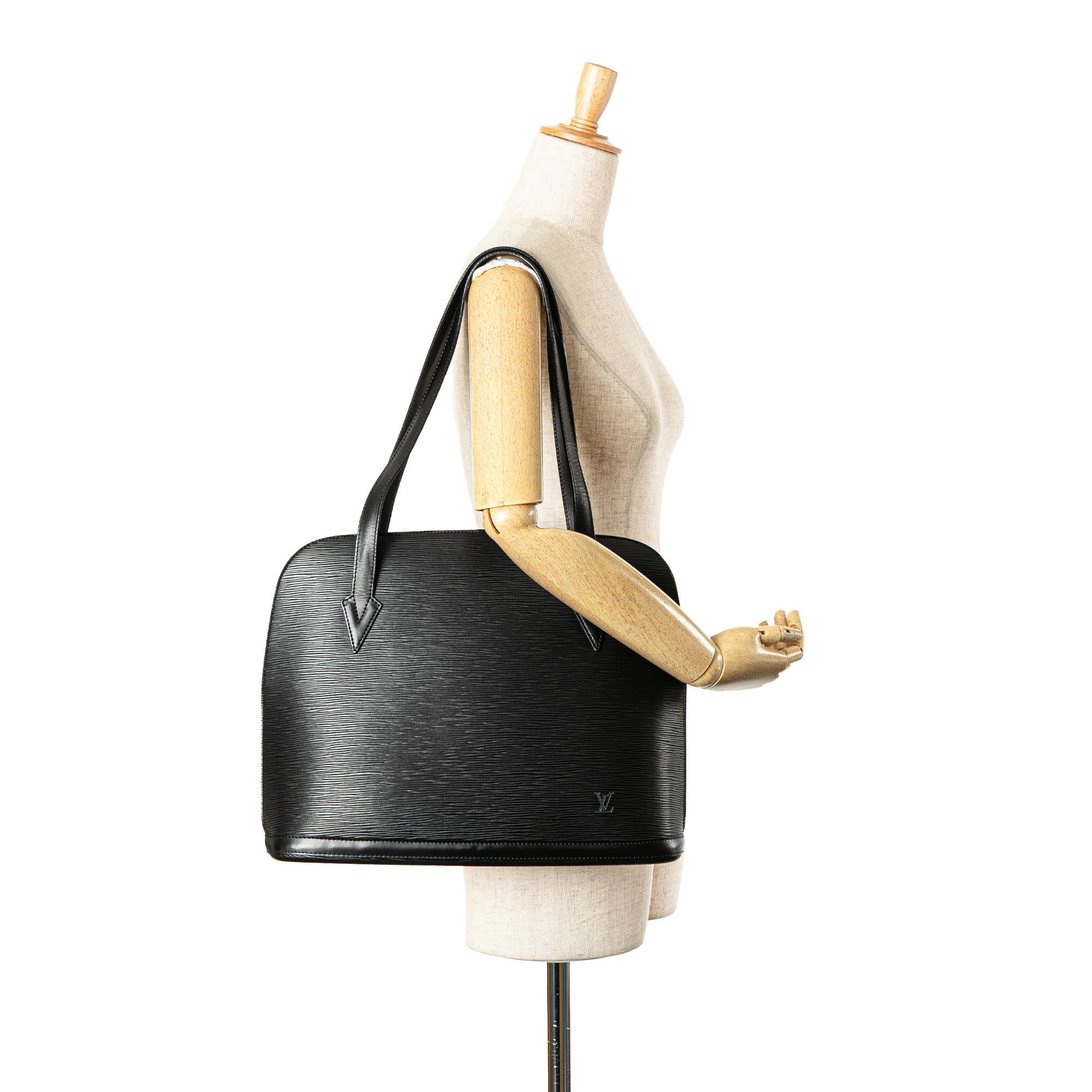 Louis Vuitton Epi Lussac