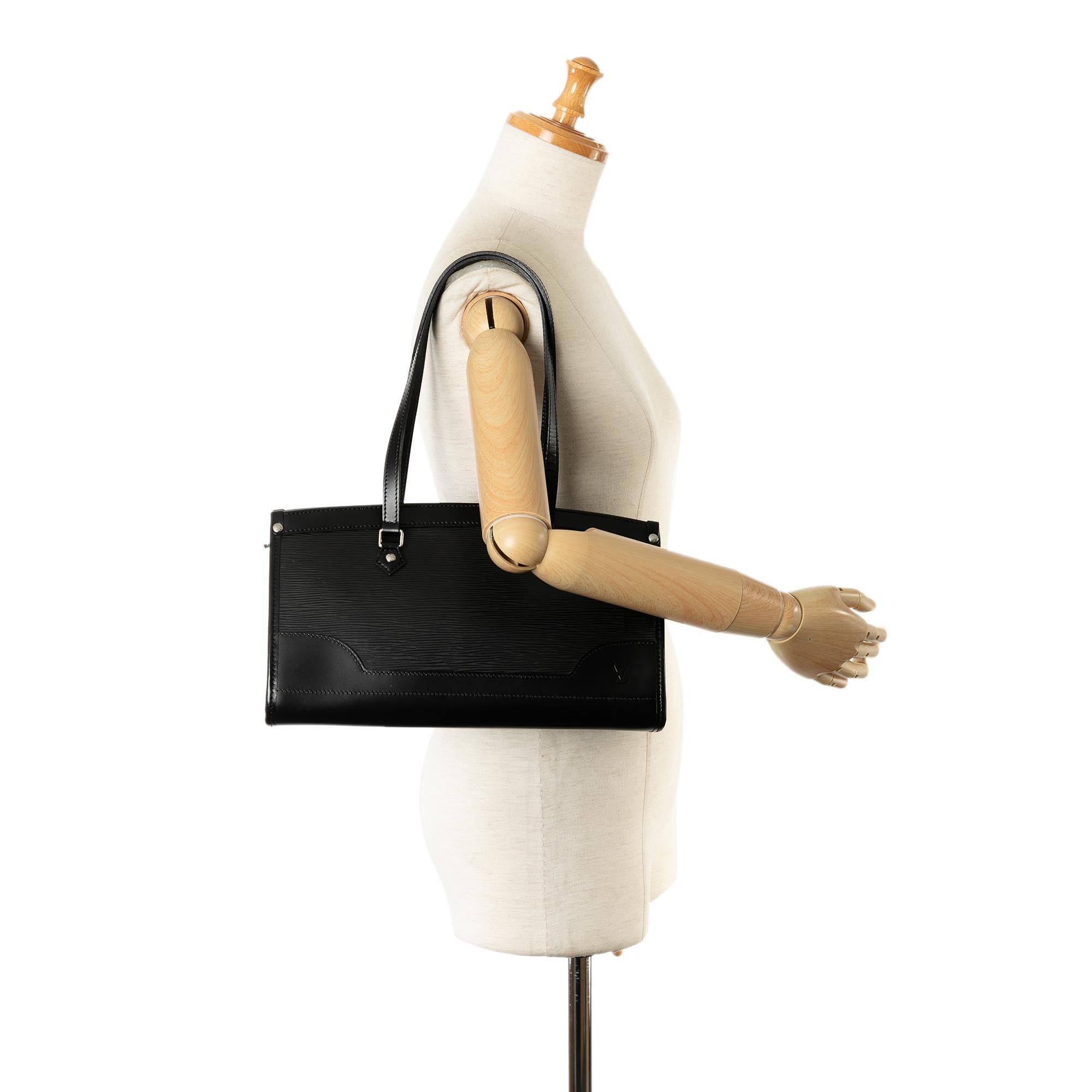 Louis Vuitton Epi Madeleine PM (SHG-6BIsUA)