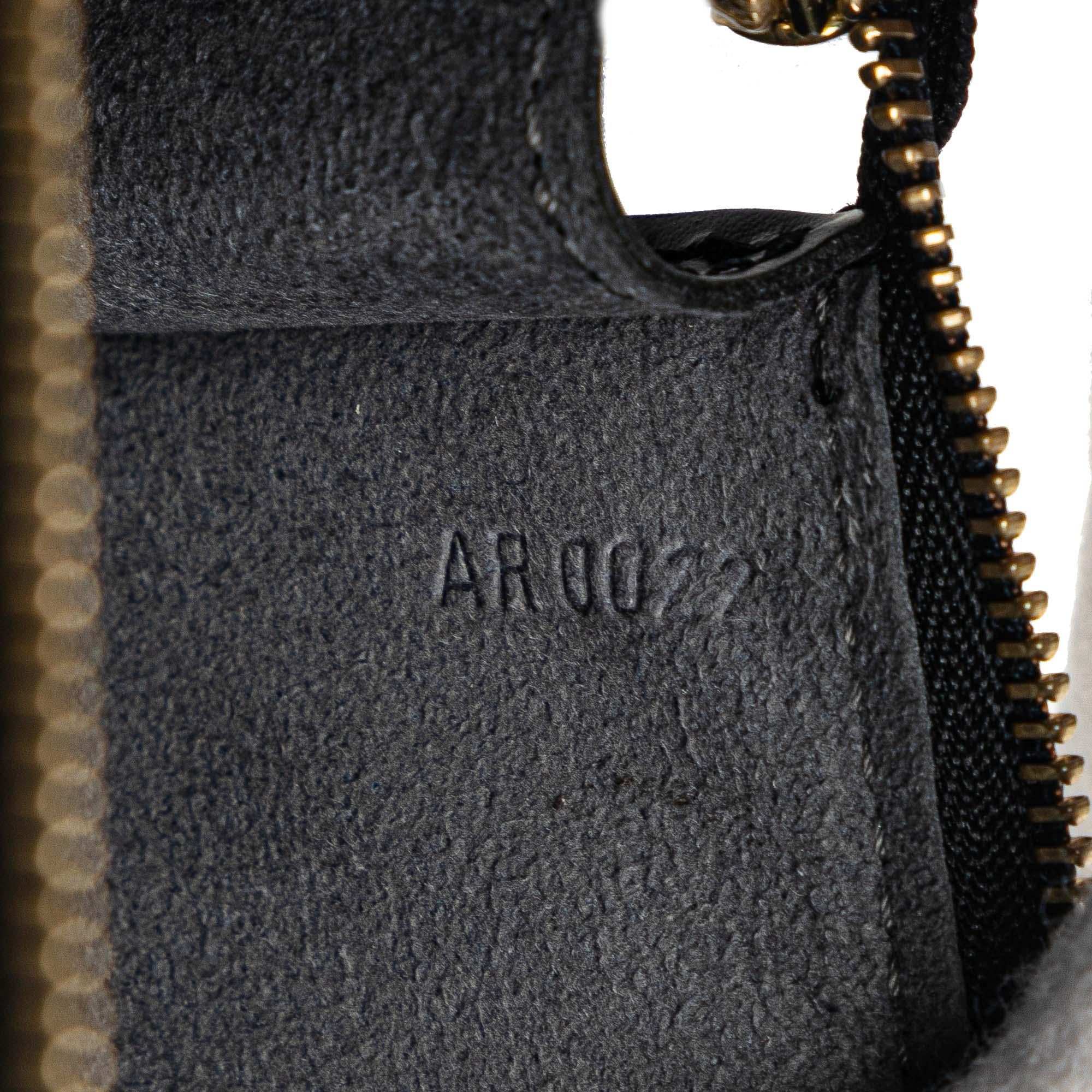 Louis Vuitton Epi Pochette Accessoires (SHG-OpQdyr)
