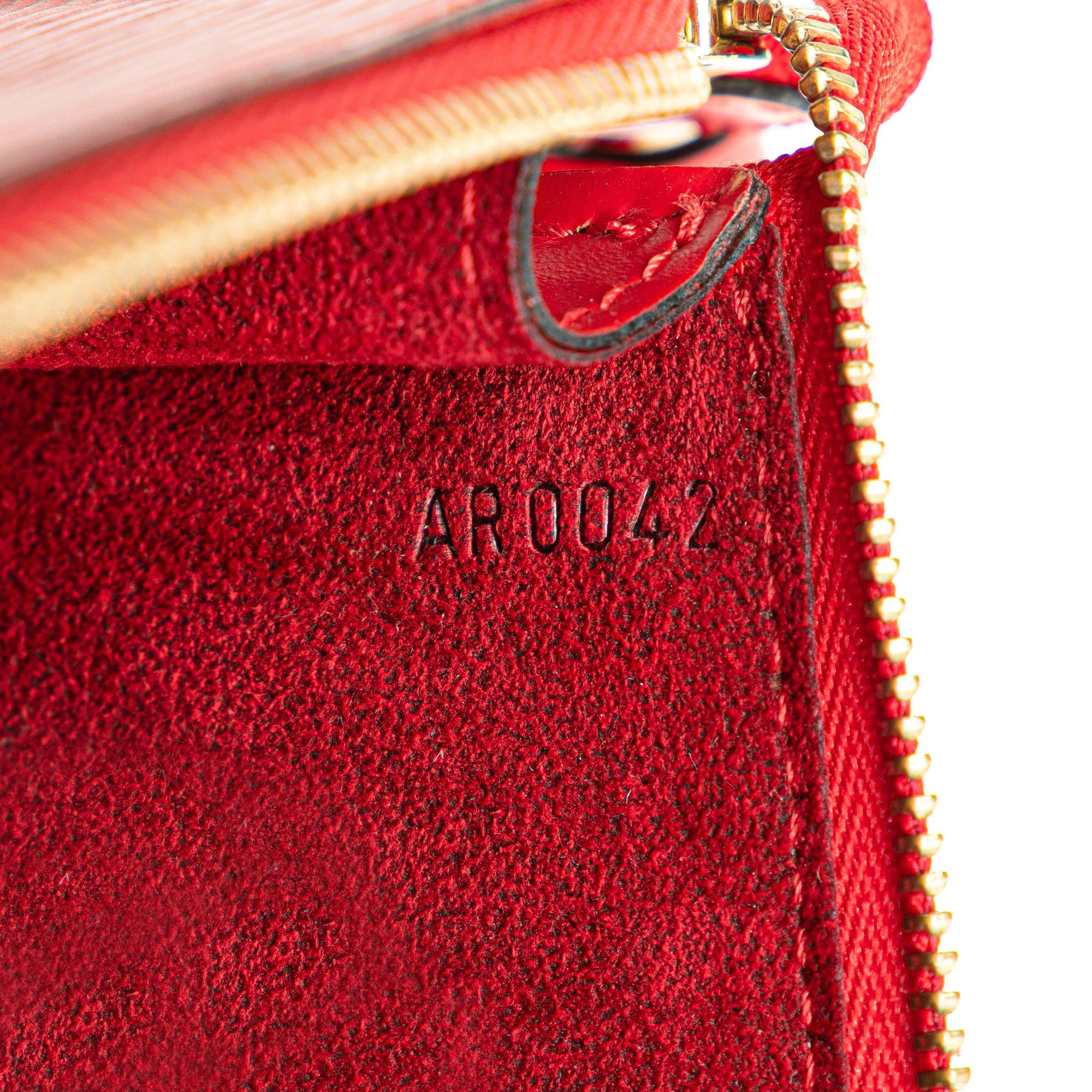 Louis Vuitton Epi Pochette Accessoires