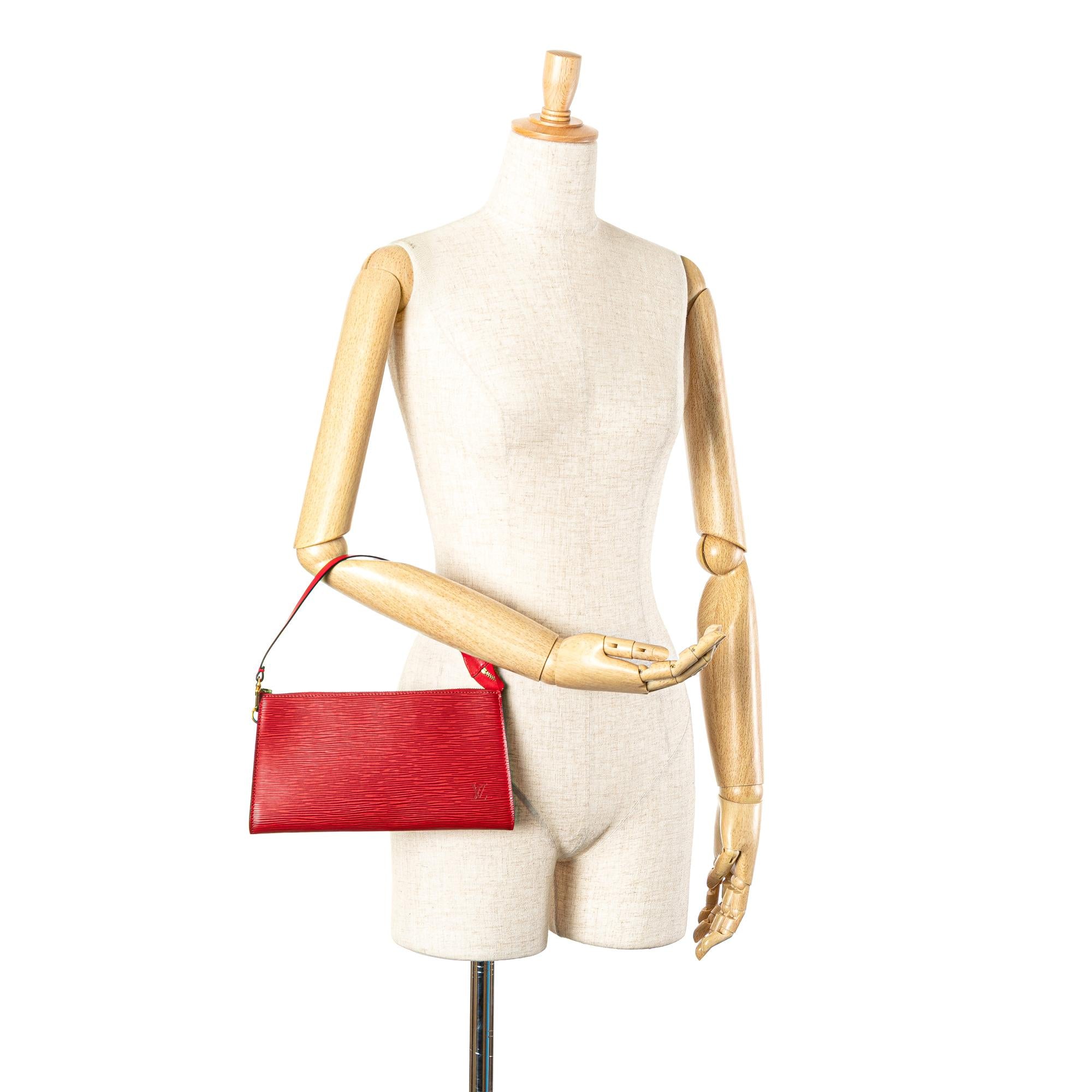 Louis Vuitton Epi Pochette Accessoires