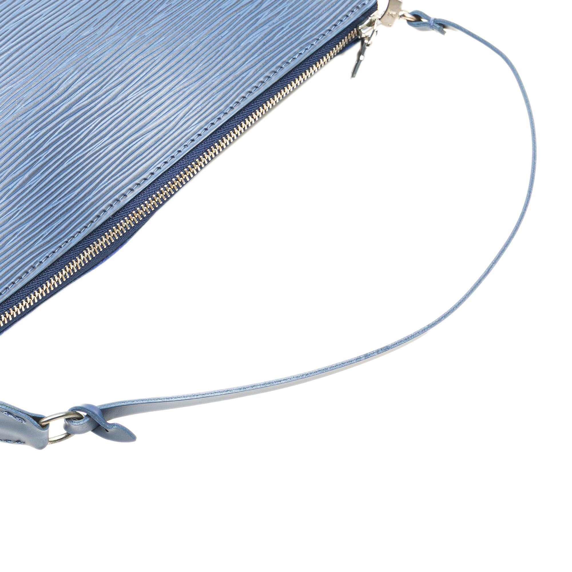 Louis Vuitton Epi Pochette Accessoires