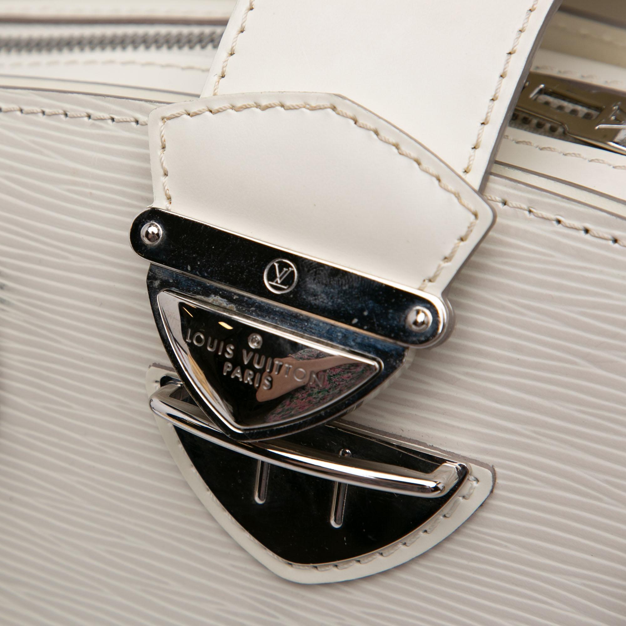 Louis Vuitton Epi Pont Neuf GM (SHG-WqPxdQ)