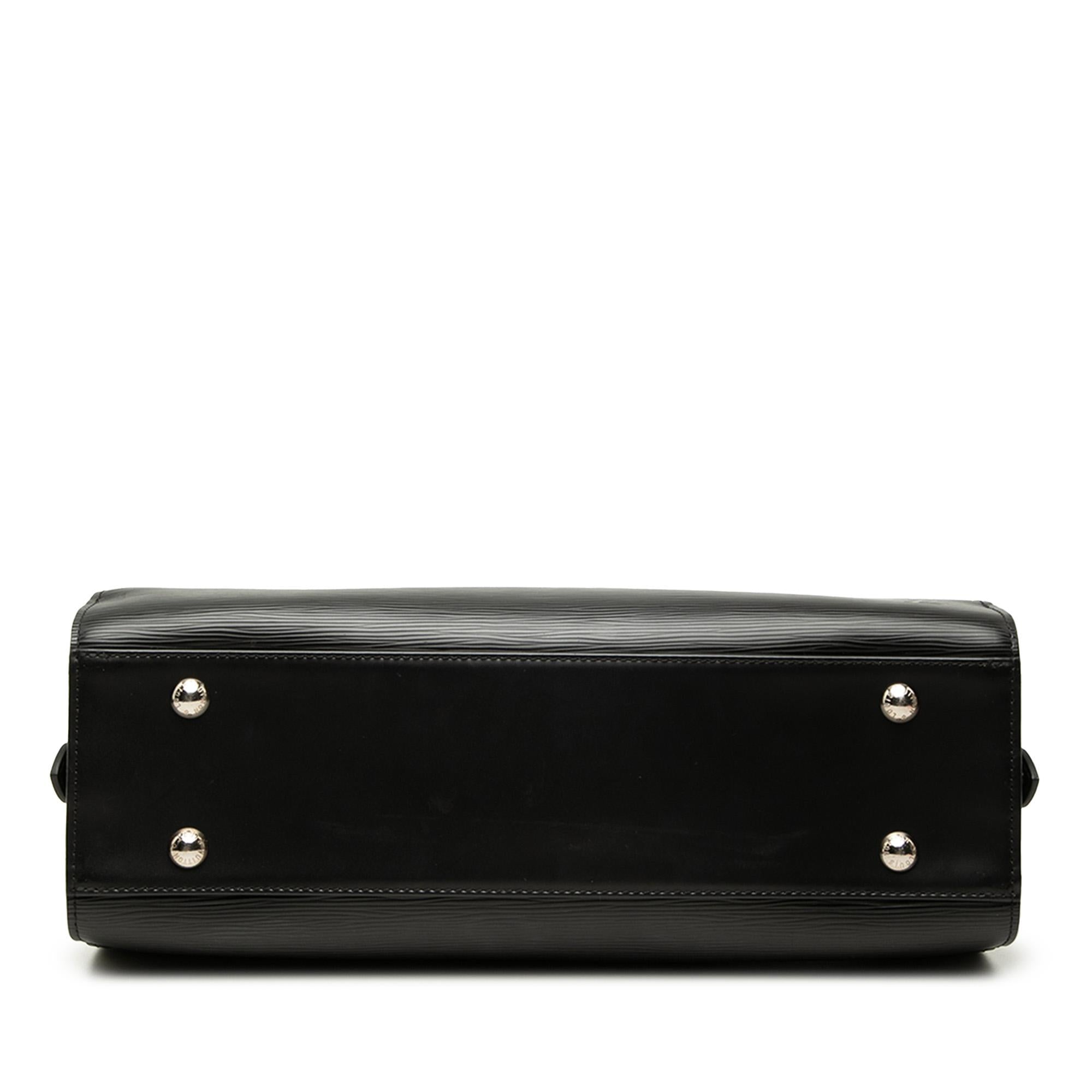 Louis Vuitton Epi Pont Neuf GM