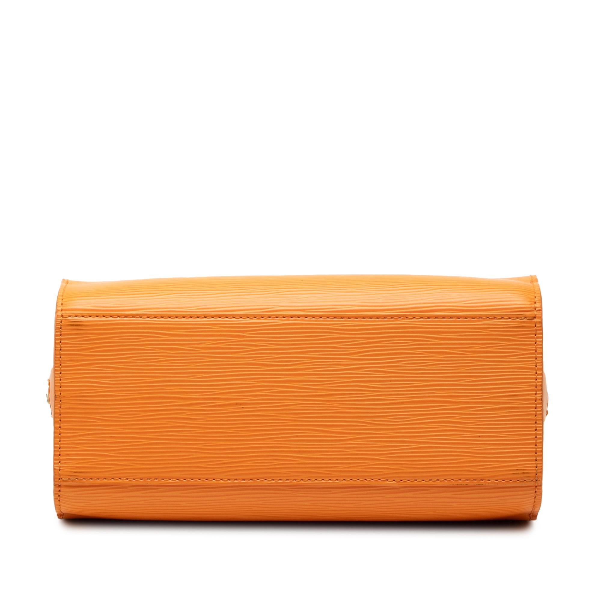 Louis Vuitton Epi Pont Neuf