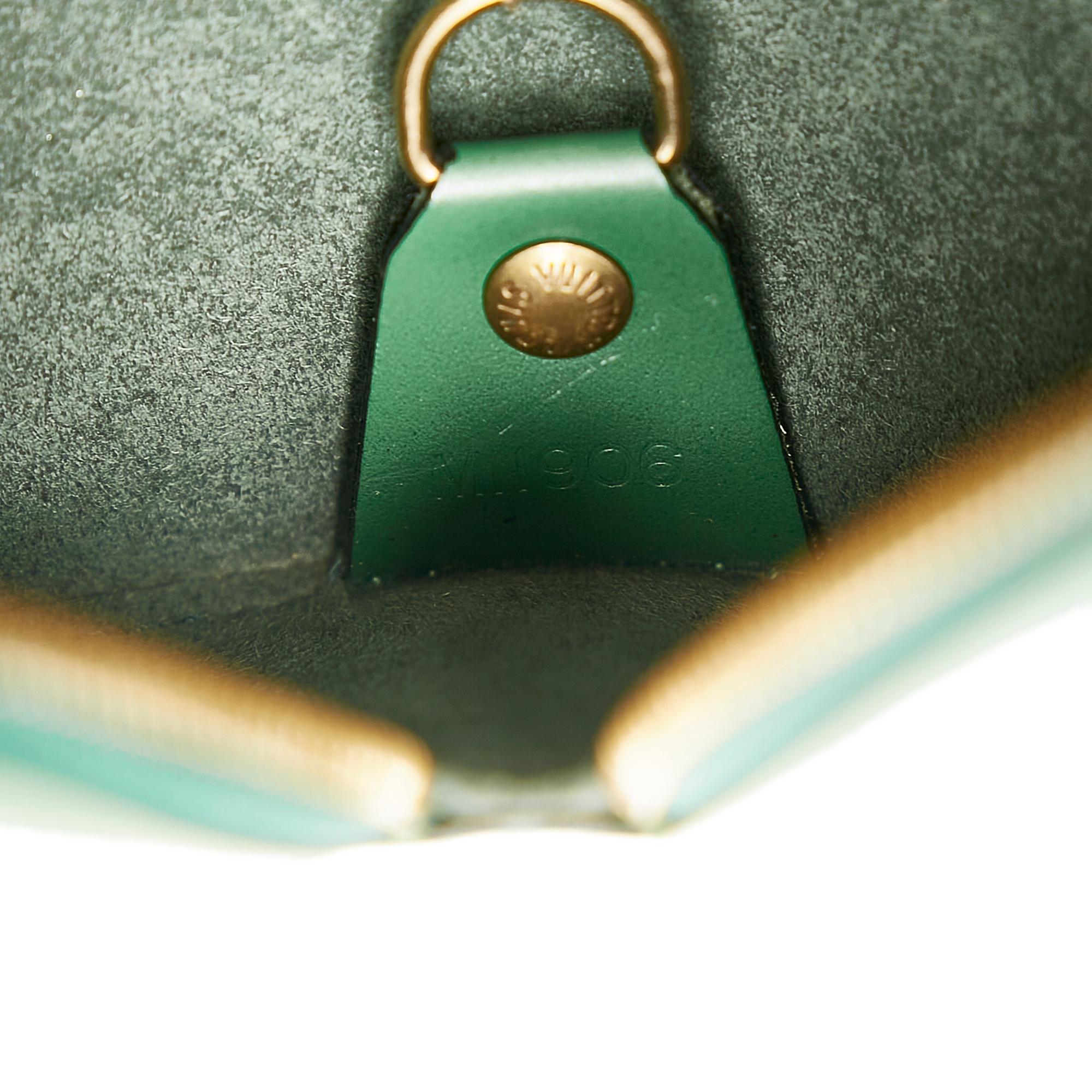 Louis Vuitton Epi Soufflot (SHG-36915)