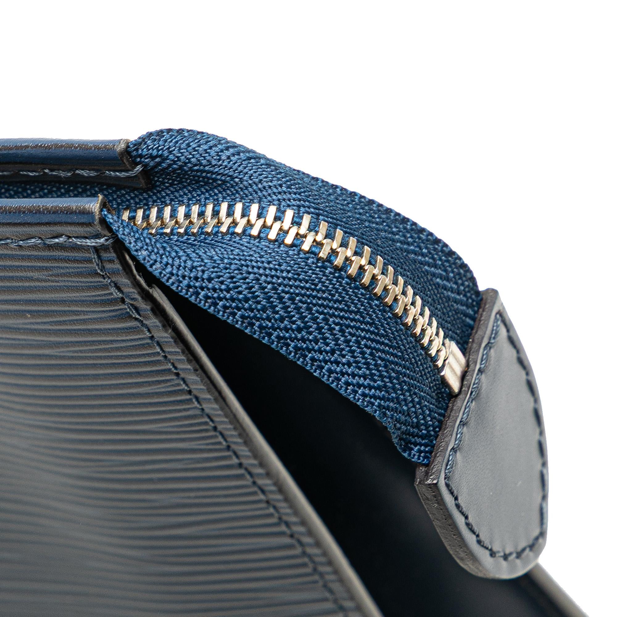 Louis Vuitton Epi Toiletry Pouch 26