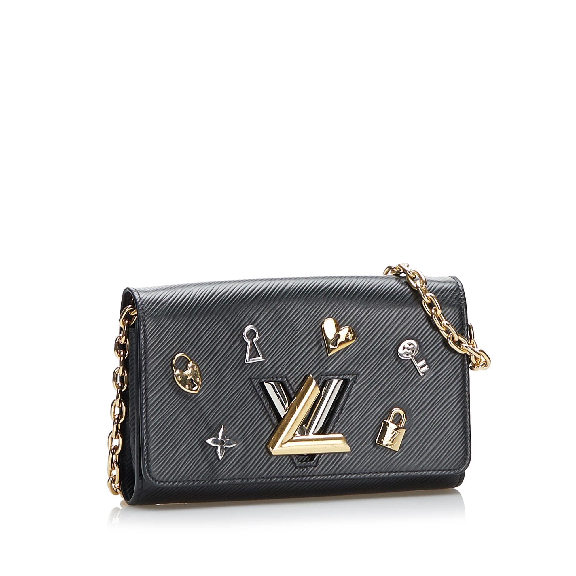 Louis Vuitton Epi Twist Love Lock Chain Wallet (SHG-MmYcl0)