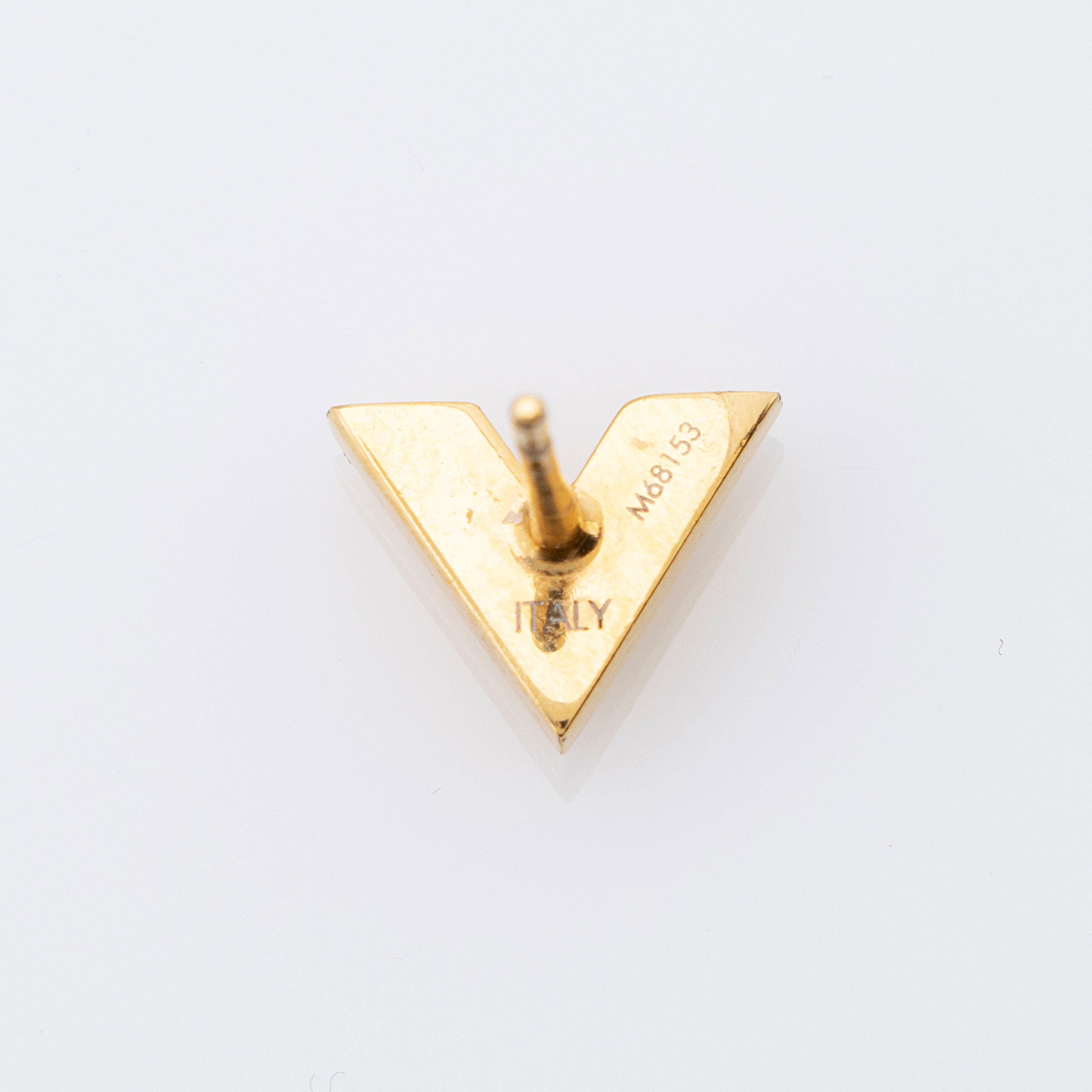 Louis Vuitton Essential V Stud Earrings