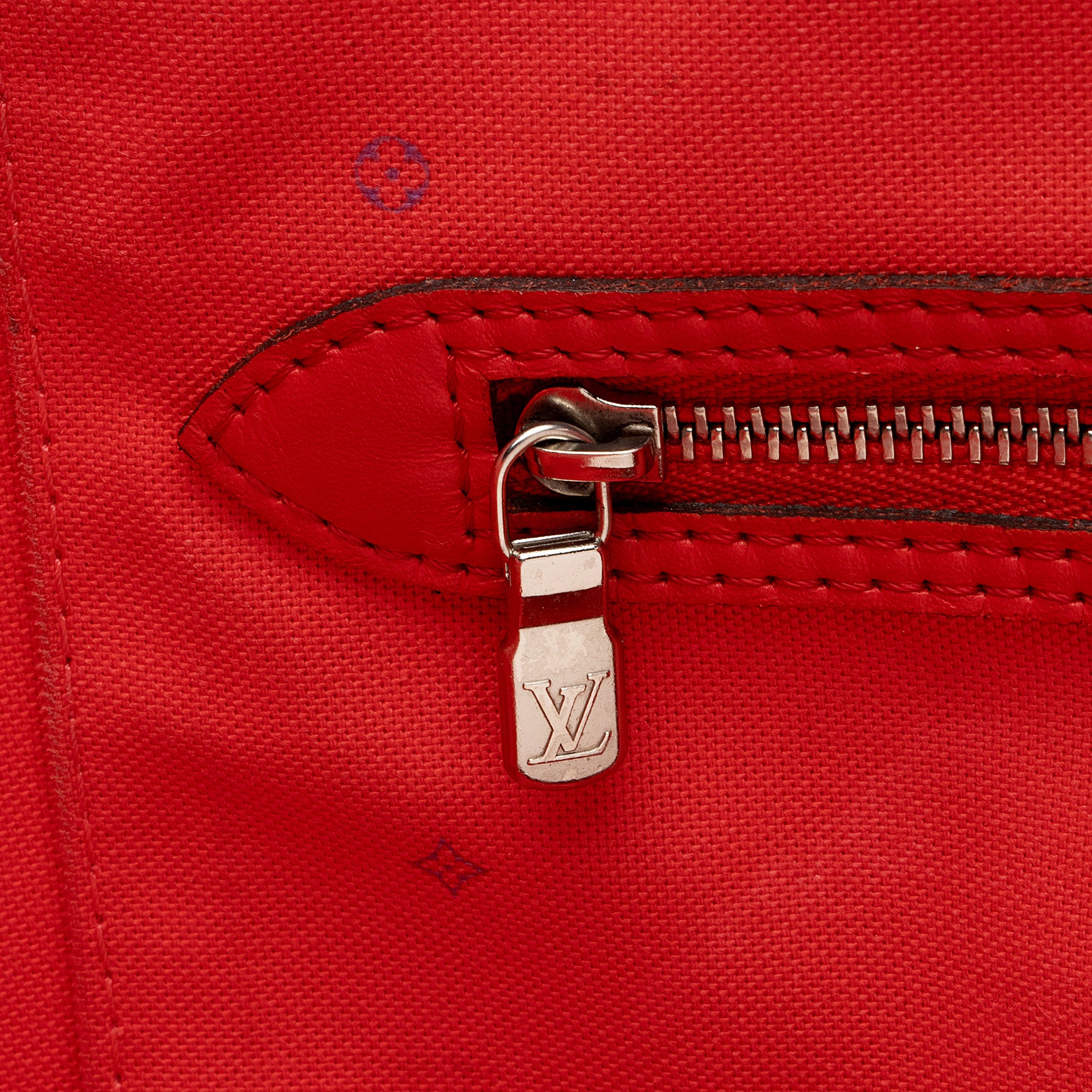 Louis Vuitton Giant Monogram Canvas Escale Neverfull MM Tote (SHF-Gnk0zz)