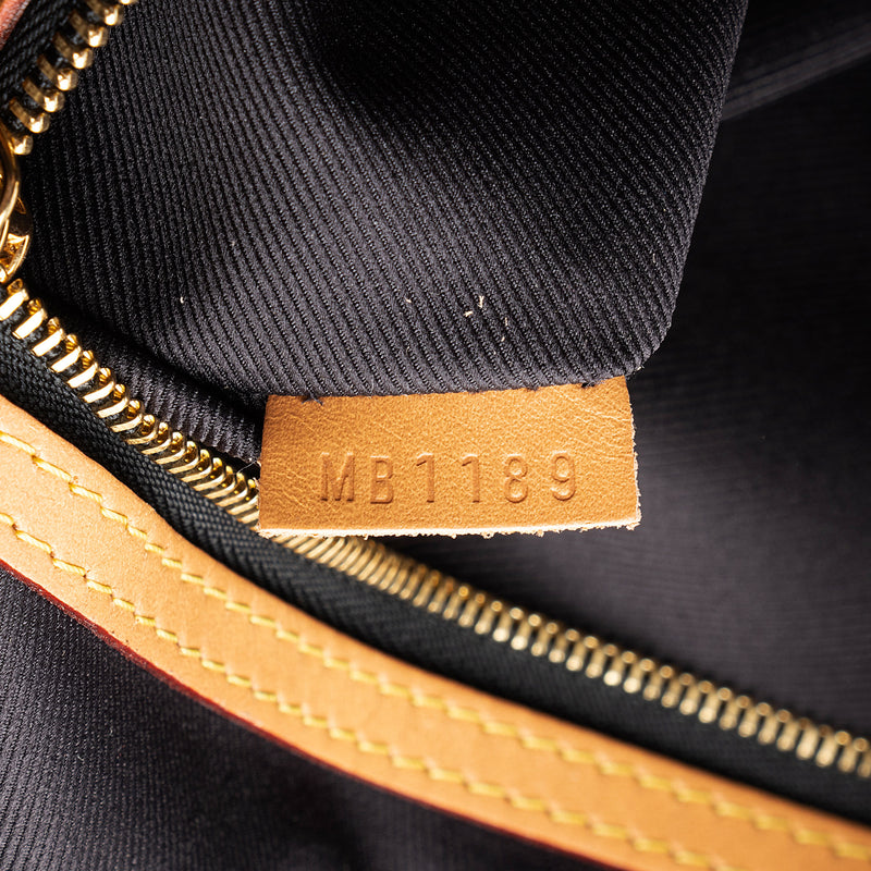 Louis Vuitton Giant Monogram Canvas Keepall Bandouliere 50 Duffle Bag (SHF-z5NZEC)