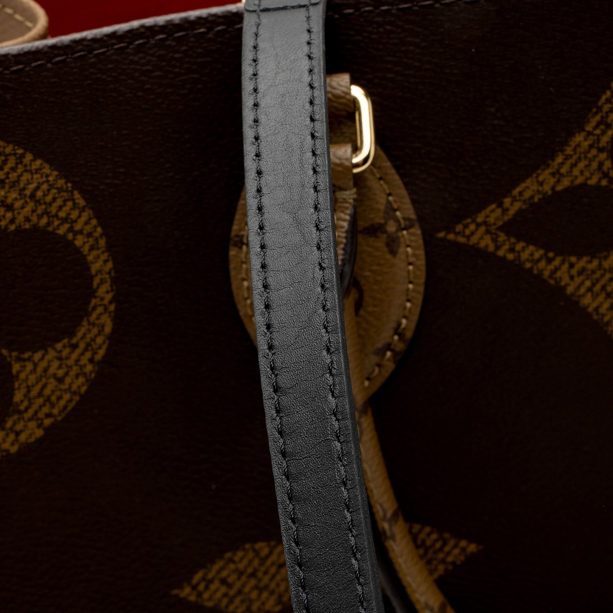 Louis Vuitton Giant Monogram Canvas Onthego GM Tote (SHF-2xyle4)
