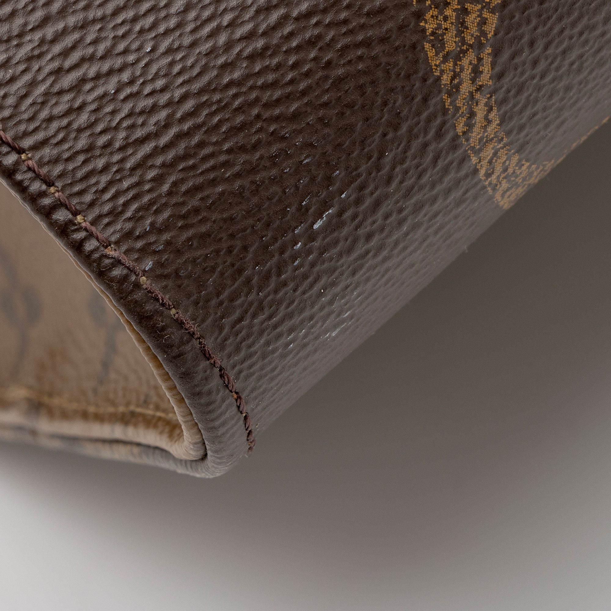 Louis Vuitton Giant Monogram Canvas Onthego GM Tote (SHF-2xyle4)