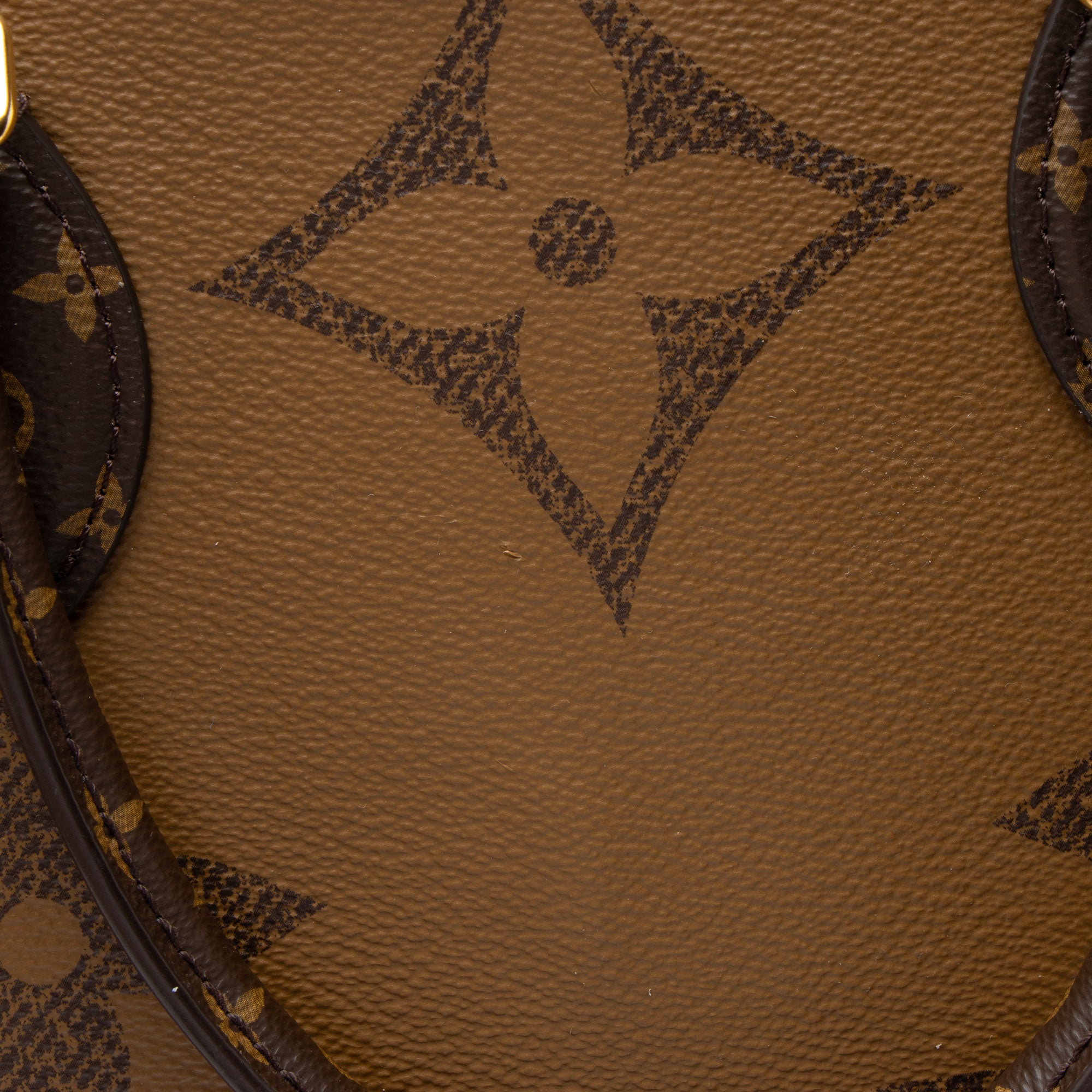 Louis Vuitton Giant Monogram Canvas Onthego GM Tote