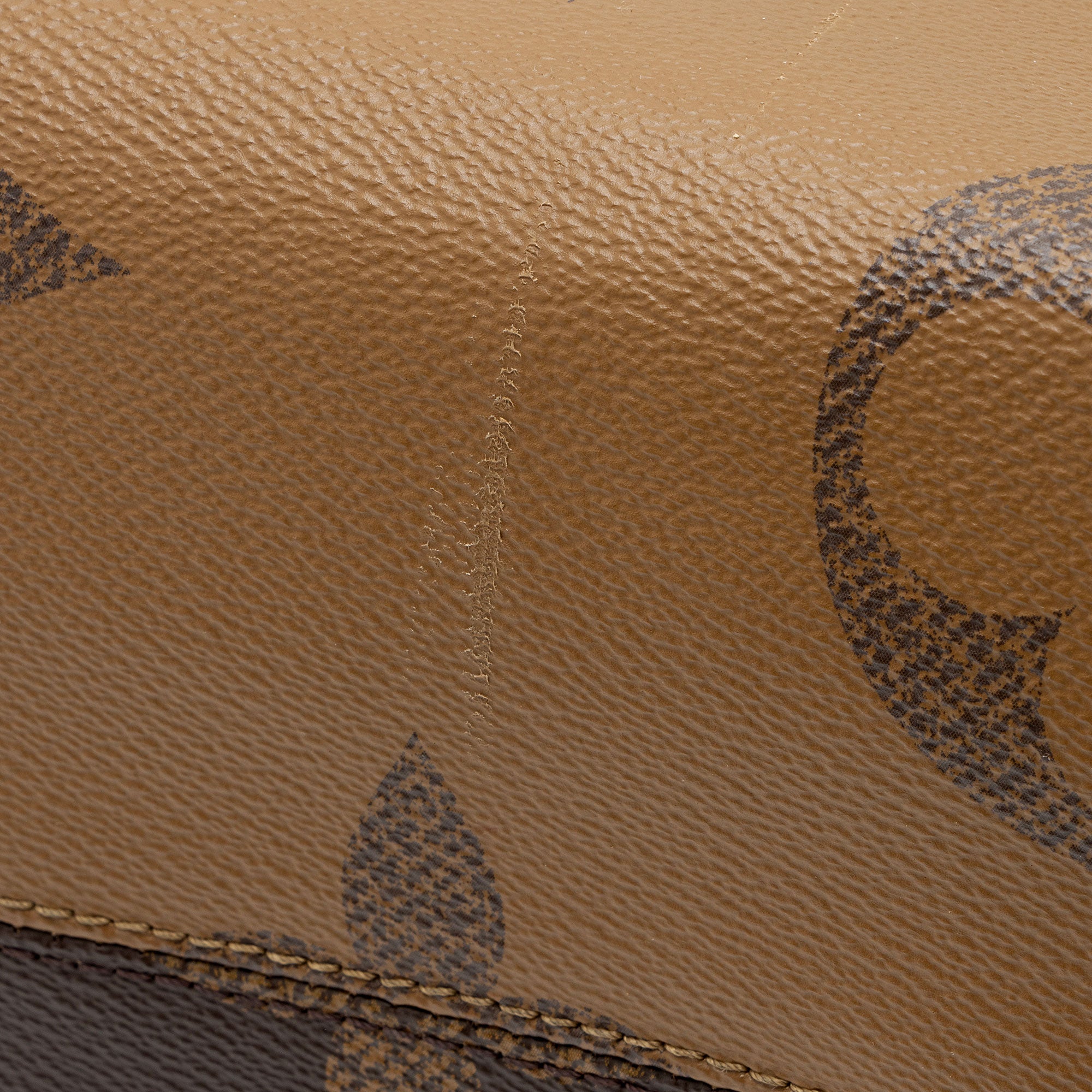 Louis Vuitton Giant Monogram Canvas Onthego MM Tote