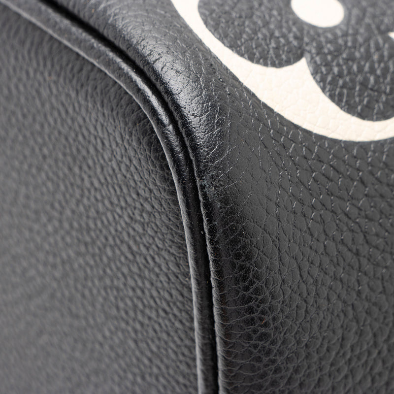 Louis Vuitton Giant Monogram Empreinte Leather Neonoe MM Shoulder Bag (SHF-saYQpK)
