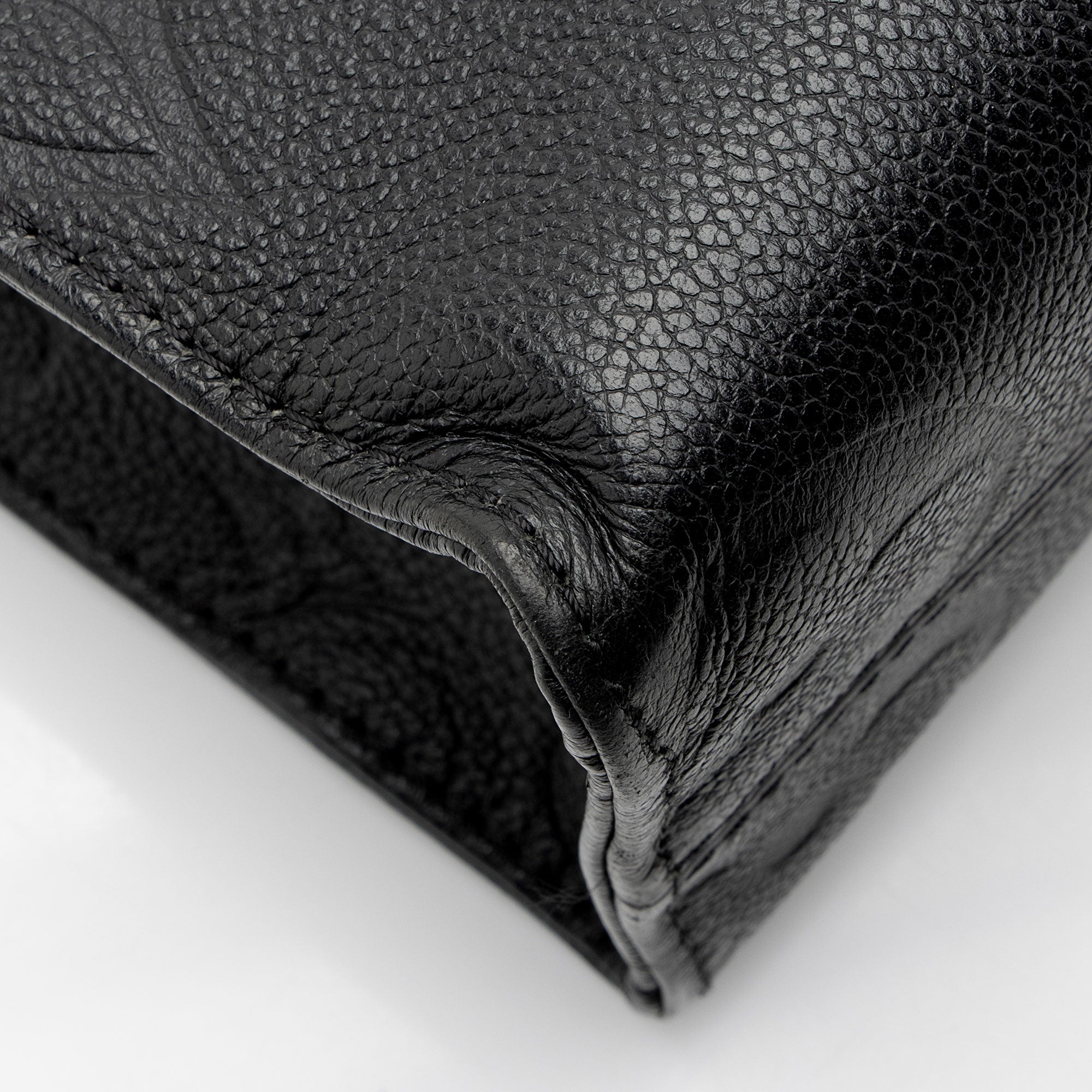 Louis Vuitton Giant Monogram Empreinte Onthego PM Tote