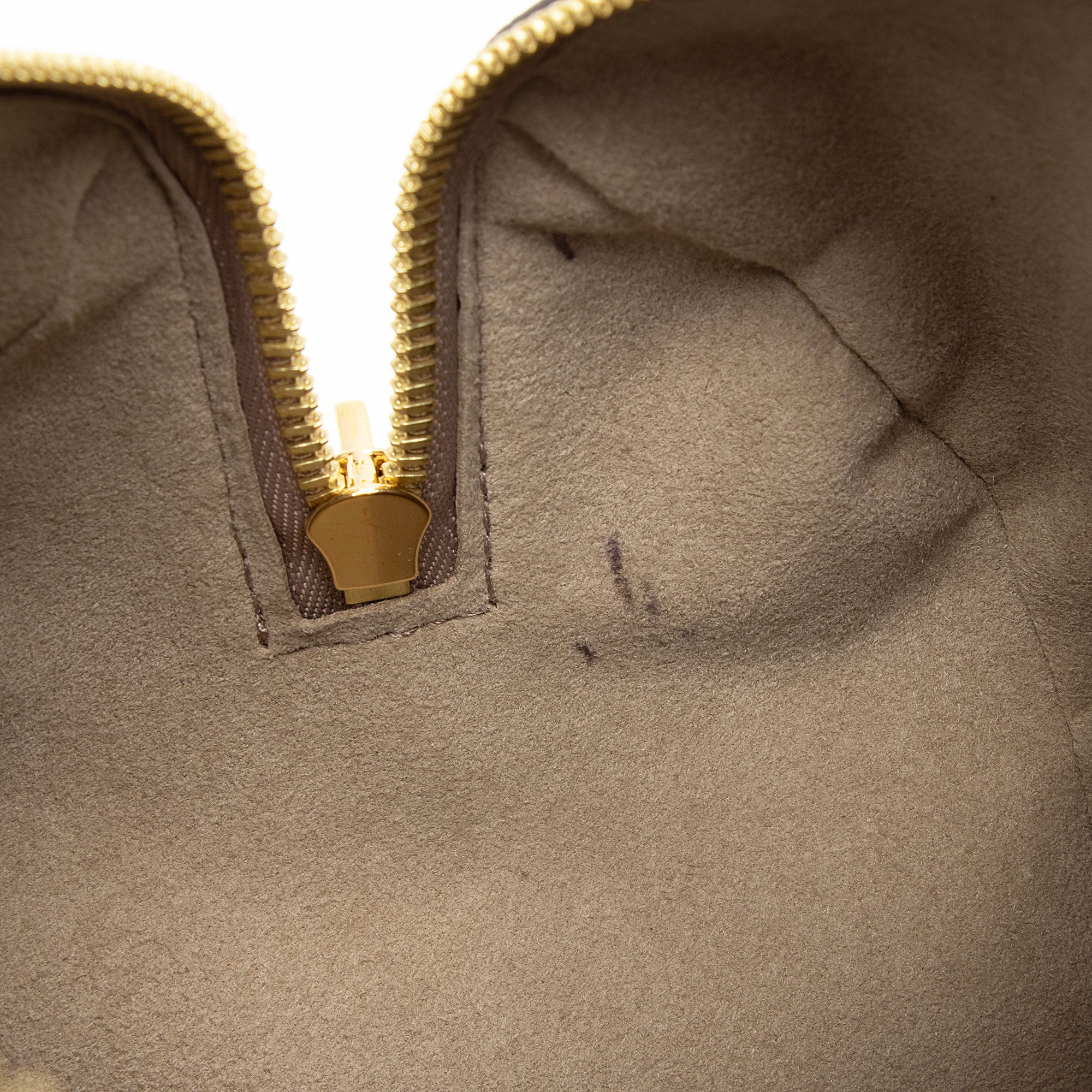 Louis Vuitton Giant Monogram Empreinte Speedy Bandouliere 25 Satchel (SHF-IaNyOF)