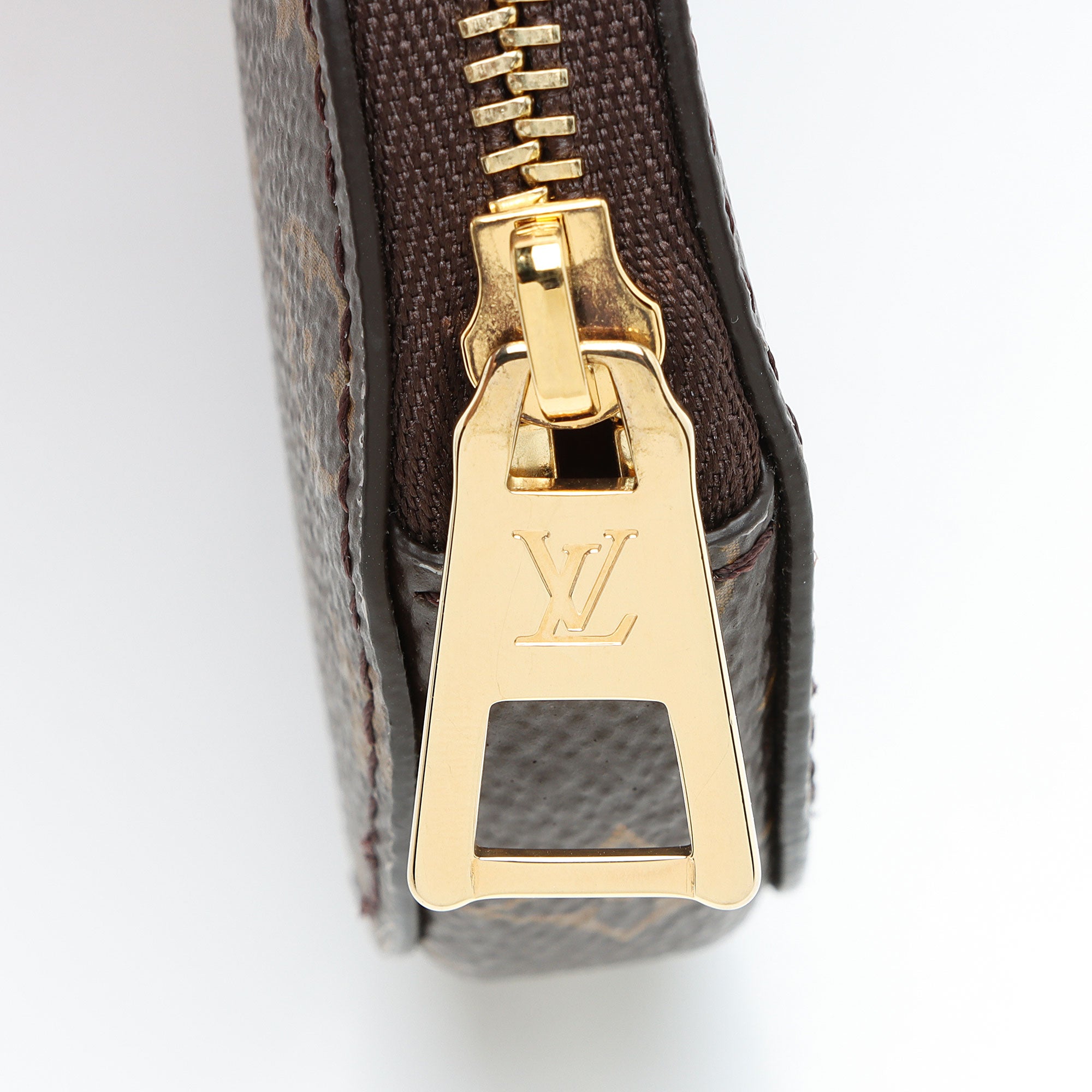 Louis Vuitton Giant Reverse Monogram Onthego PM Tote
