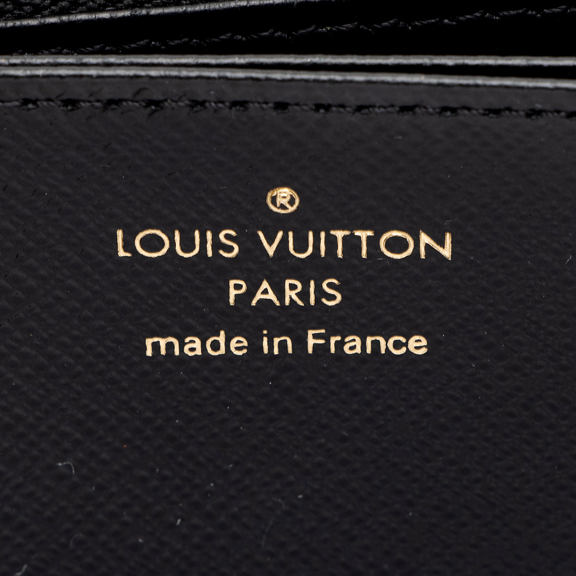 Louis Vuitton Giant Reverse Monogram Zippy Wallet
