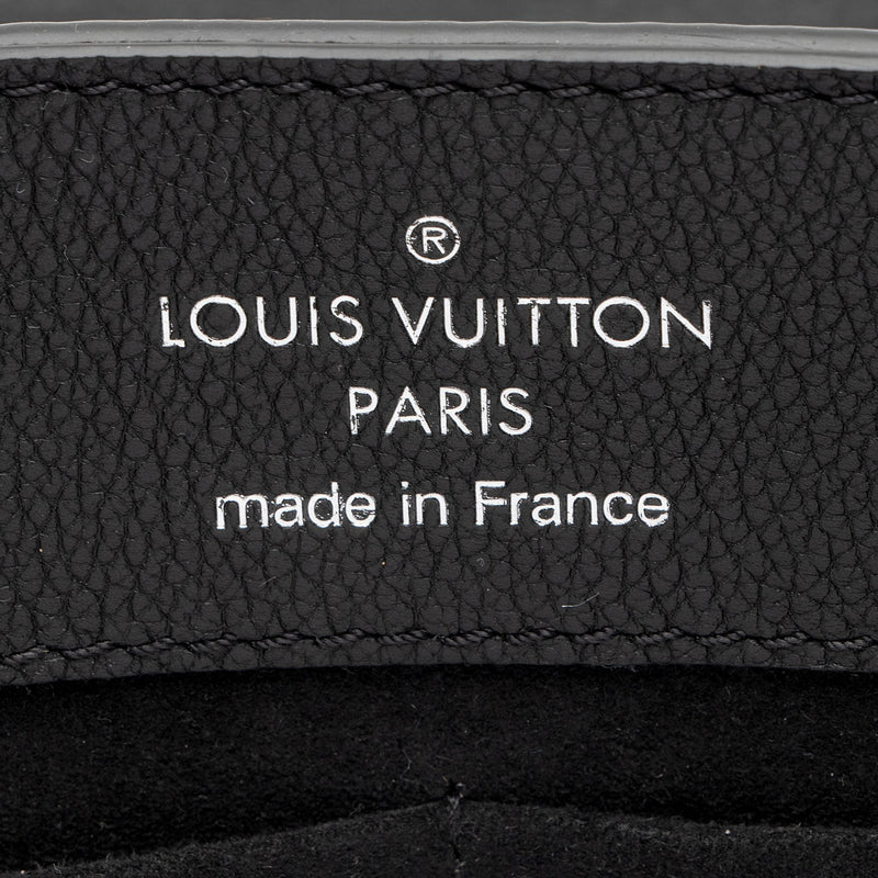 Louis Vuitton LockMe MM (SHG-7EuJqm) – LuxeDH