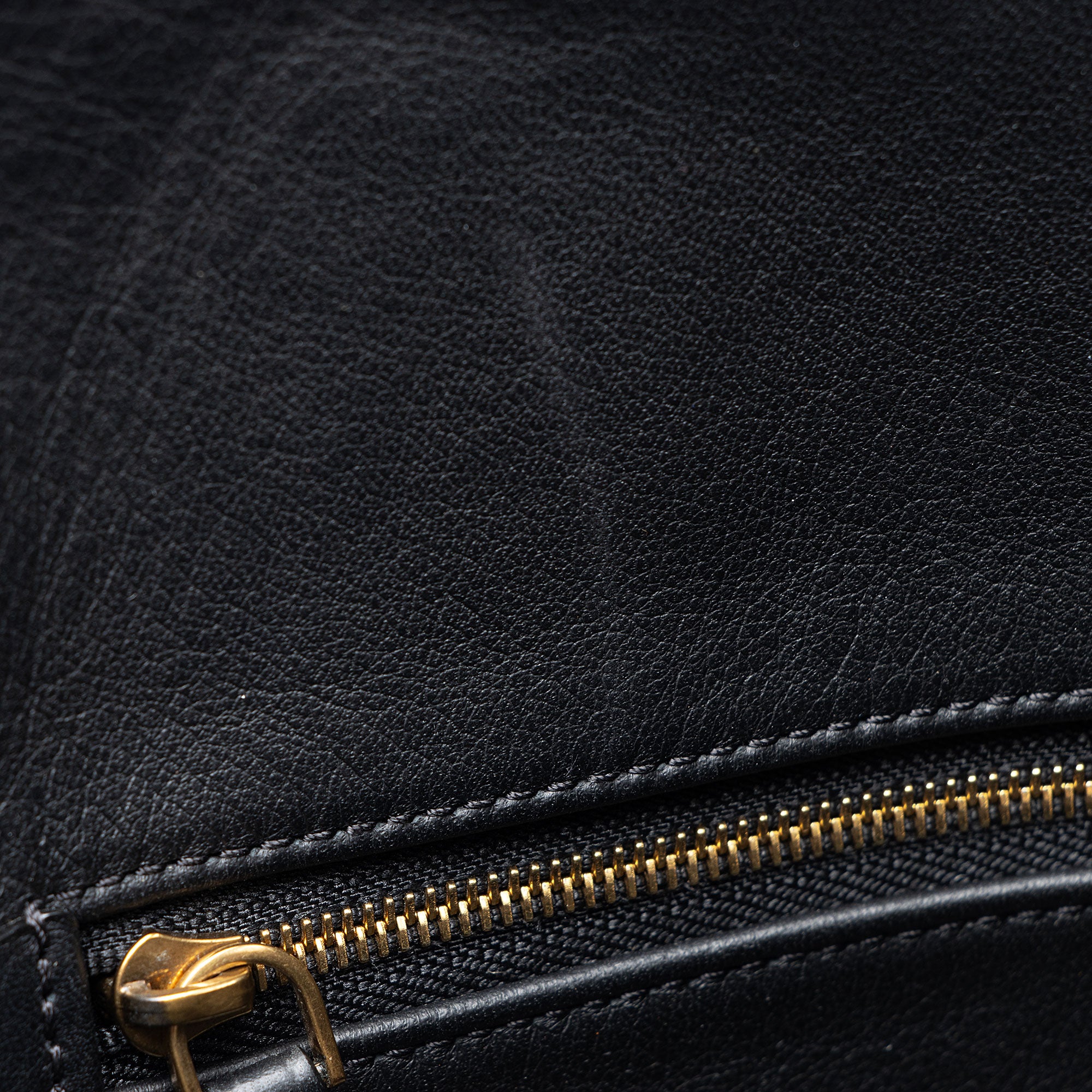 Louis Vuitton Leather Boudoir Lockit Chain Shoulder Bag