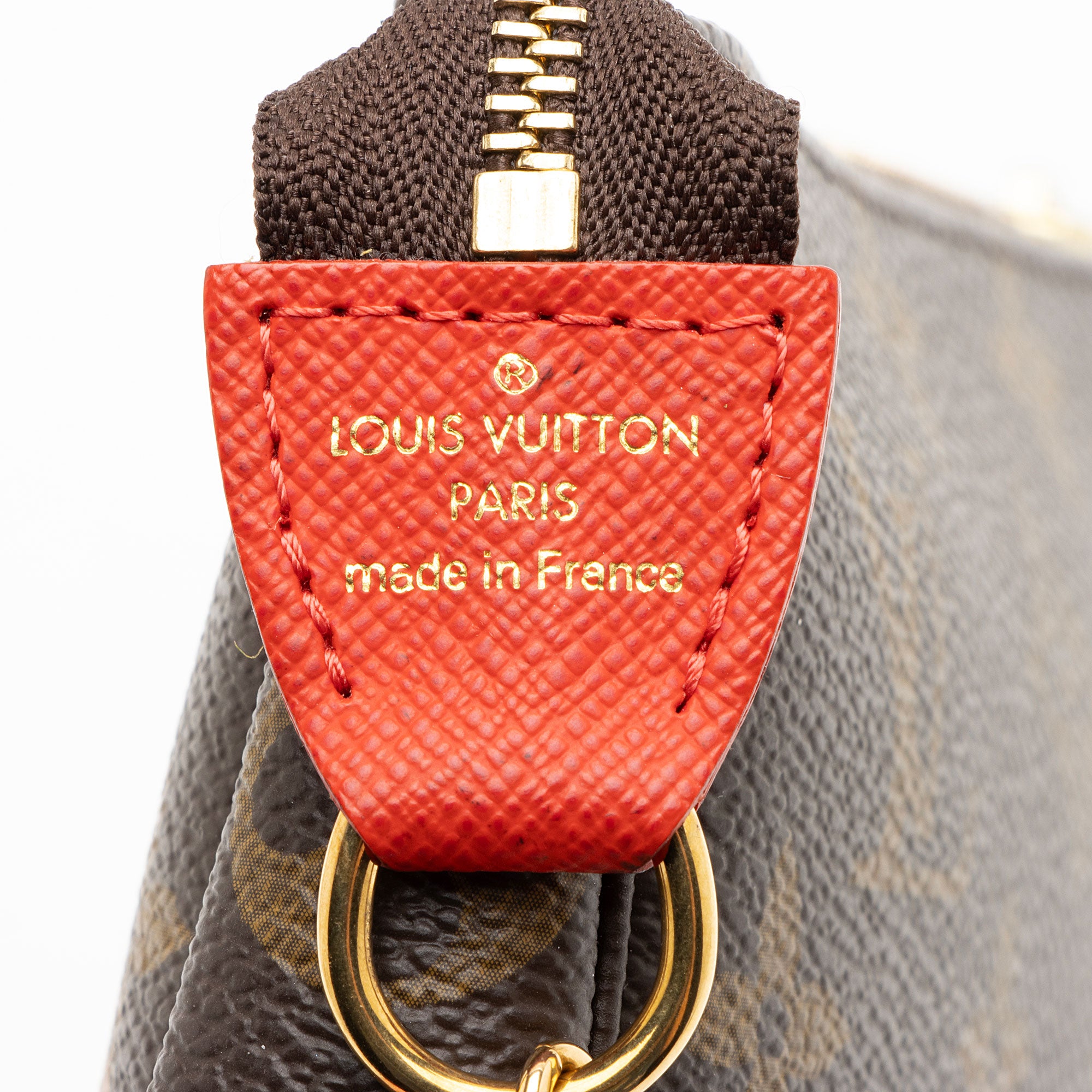 Louis Vuitton Lim Ed Monogram Canvas Animation Mini Cats Pochette Accessories