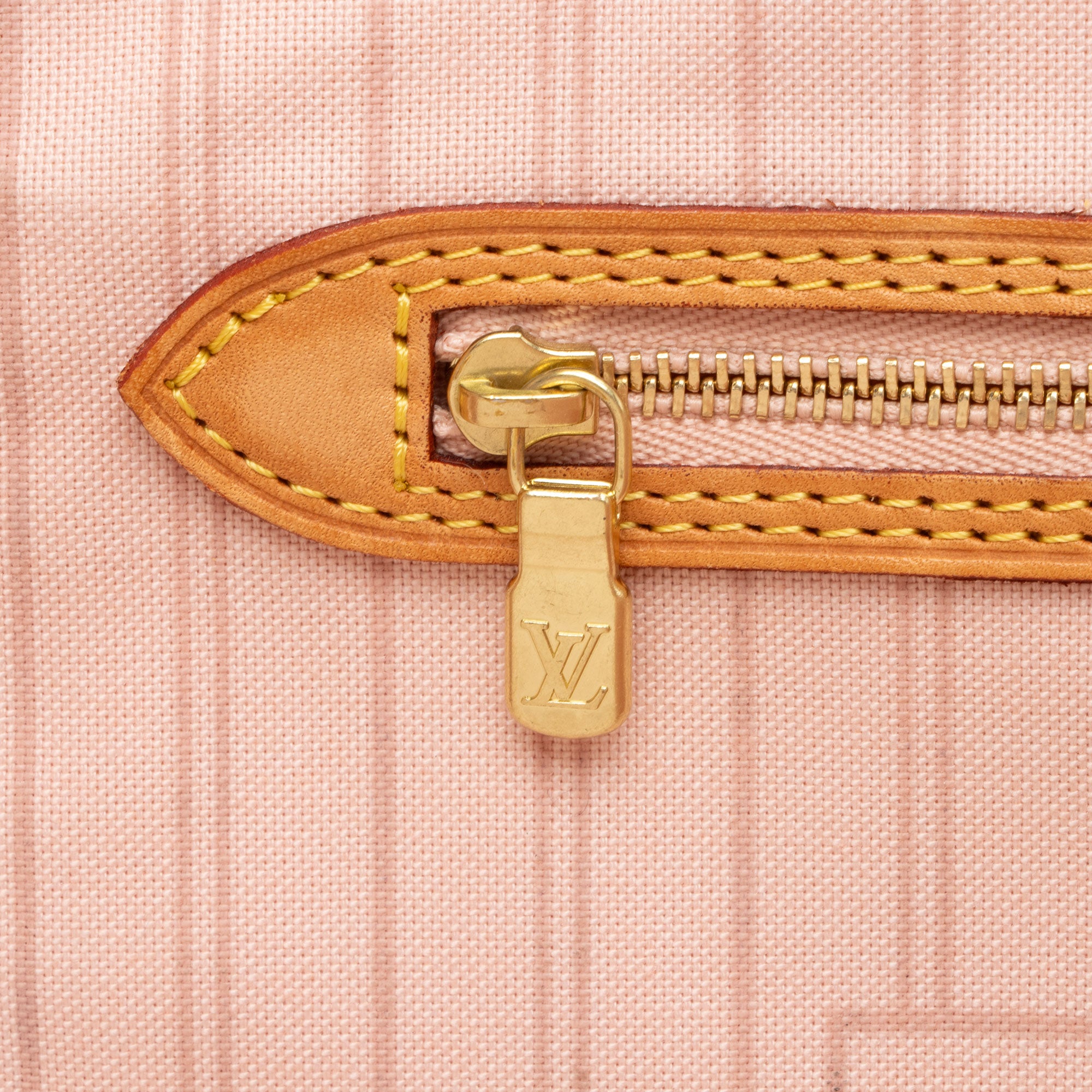 Louis Vuitton Limited Edition Damier Azur Tahitienne Neverfull MM Tote