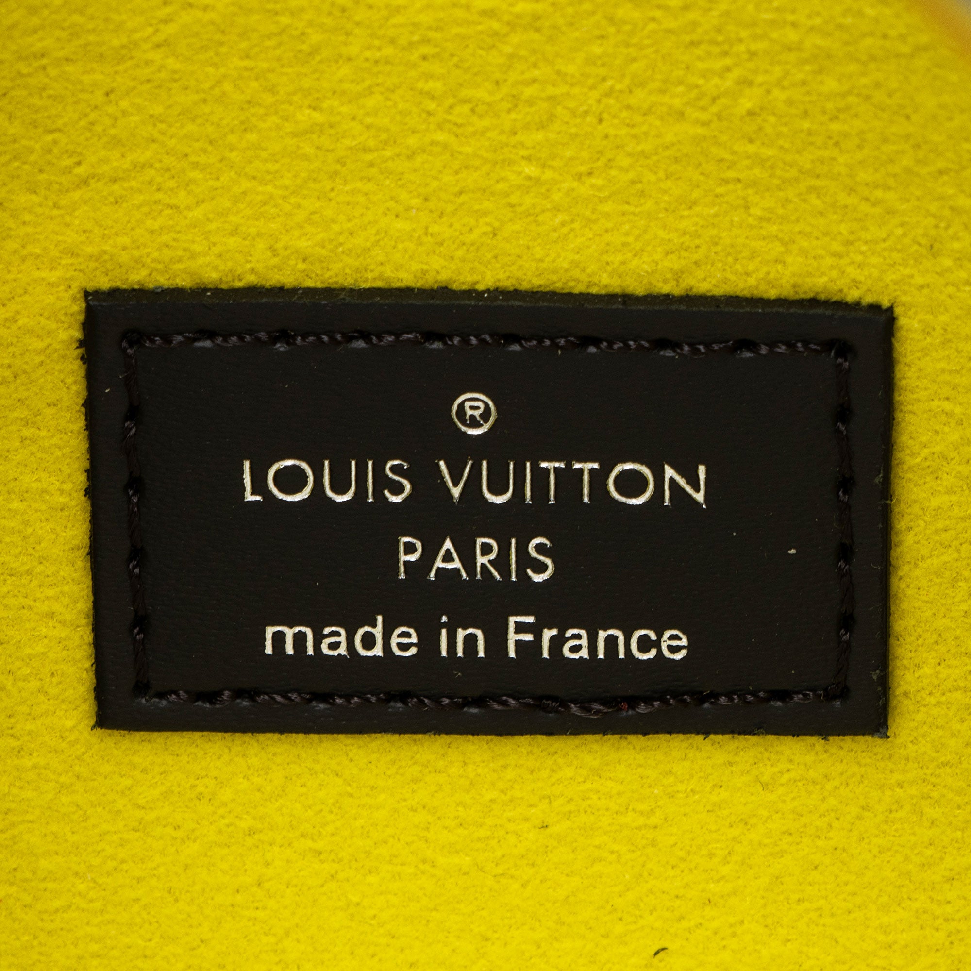 Louis Vuitton Limited Edition Damier Graphite Alpha Triple Pouch Set (SHF-PrO3mw)