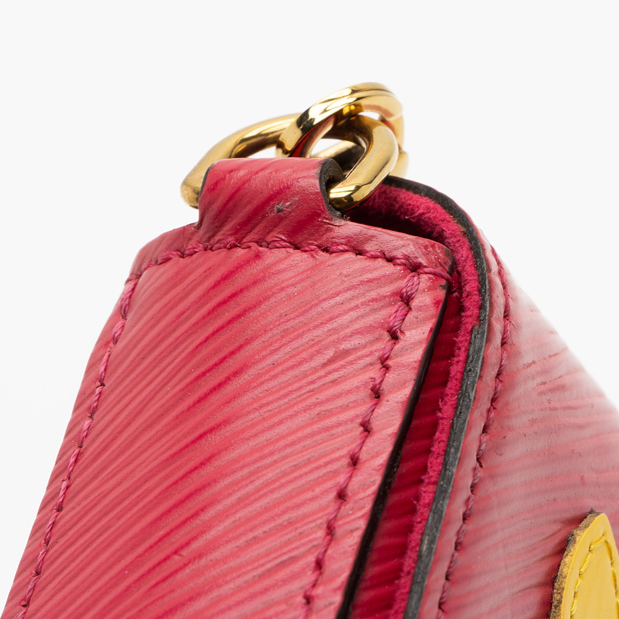 Louis Vuitton Limited Edition Epi Leather Bunny Felicie Pochette (SHF-GQ6hT3)