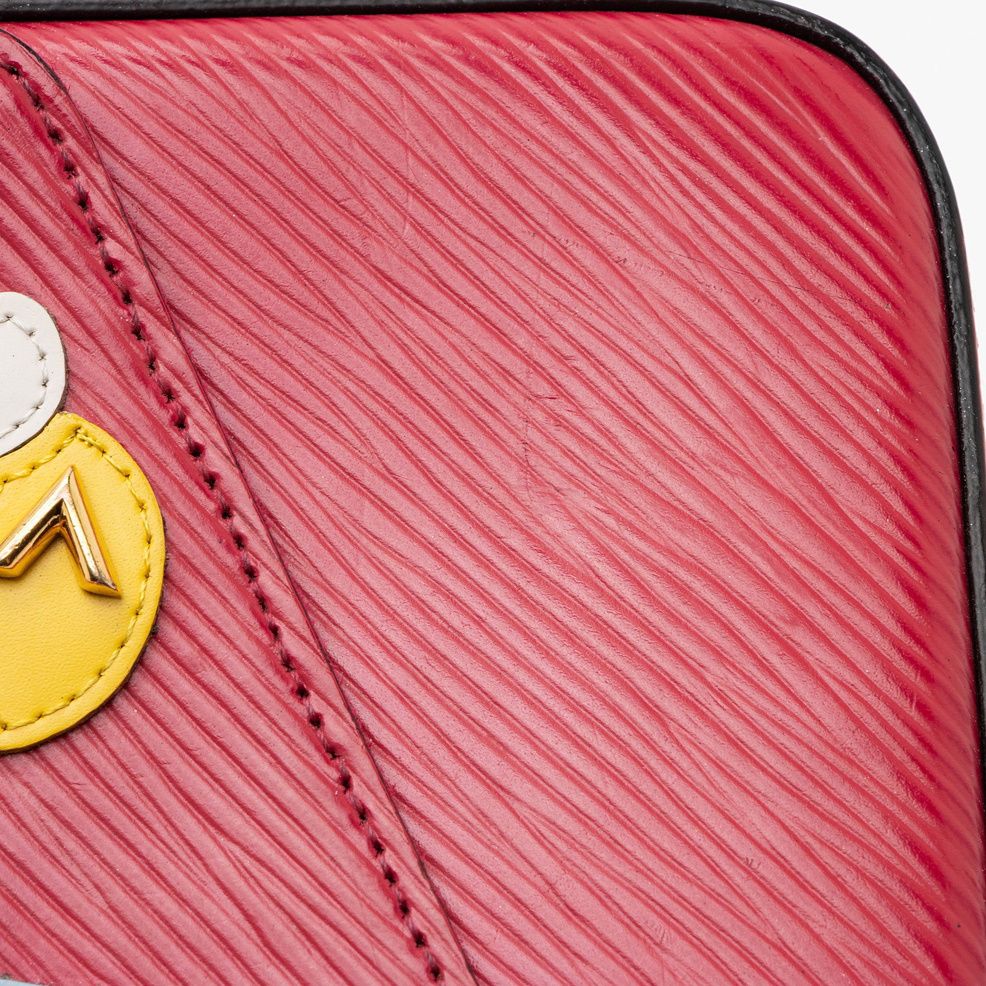 Louis Vuitton Limited Edition Epi Leather Bunny Felicie Pochette (SHF-GQ6hT3)