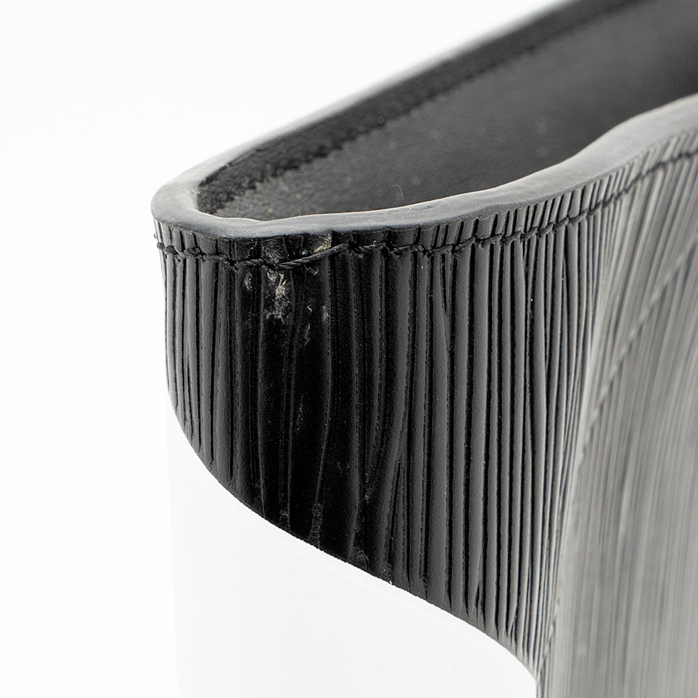 Louis Vuitton Limited Edition Epi Leather FIFA World Cup Pochette - FINAL SALE (SHF-18973)