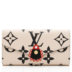 Authentic lv Louis Vuitton monogram sarah wallet, Luxury, Bags