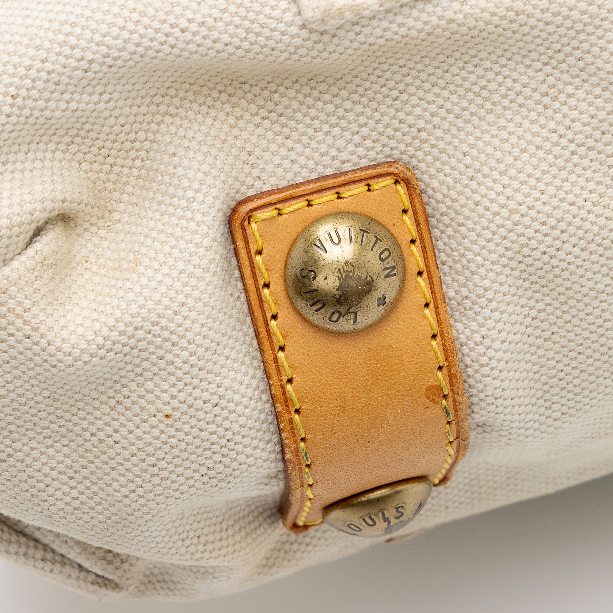 Louis Vuitton Limited Edition Globe Trotter Cabas MM Tote (SHF-toRuqa)