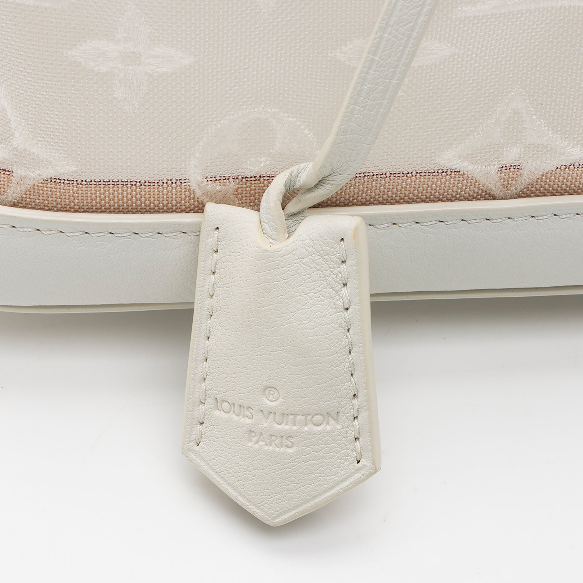 Louis Vuitton Limited Edition Mesh Transparence E/W Lockit Satchel (SHF-XtiURz)