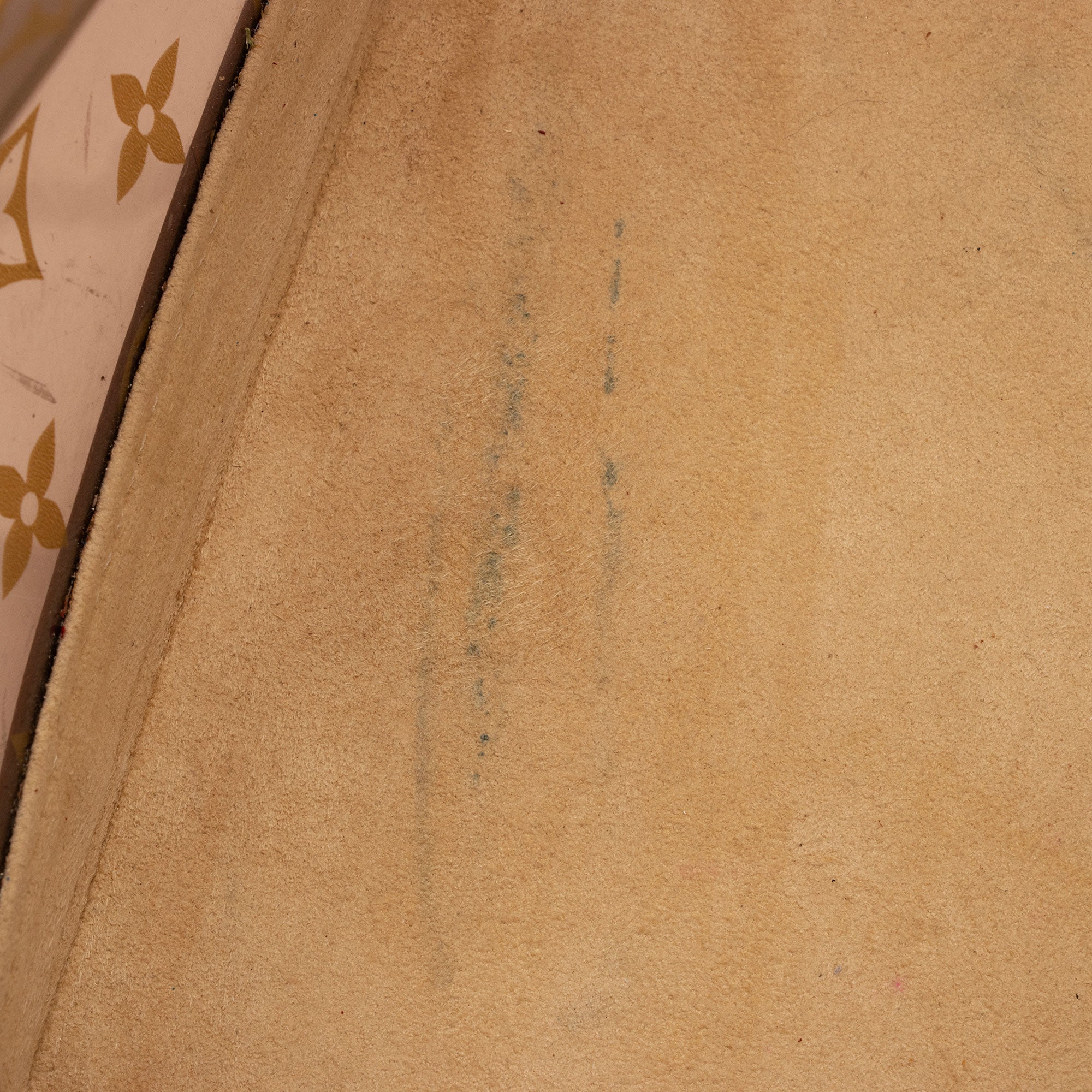 Louis Vuitton Limited Edition Monogram Ambre MM Tote (SHF-16JZJC)