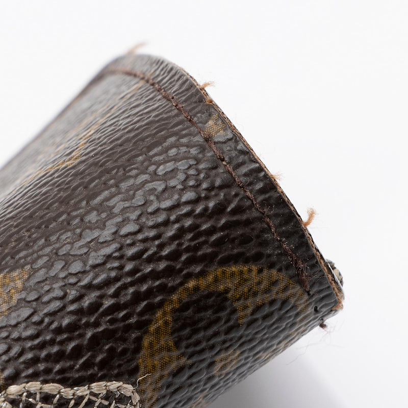 Sold at Auction: Louis Vuitton, Louis Vuitton Limited Edition Dentelle  Sarah Wallet