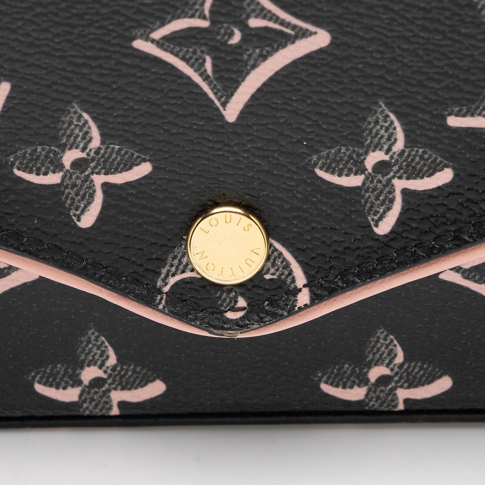 Louis Vuitton Limited Edition Monogram Canvas Fall For You Felicie Strap & Go