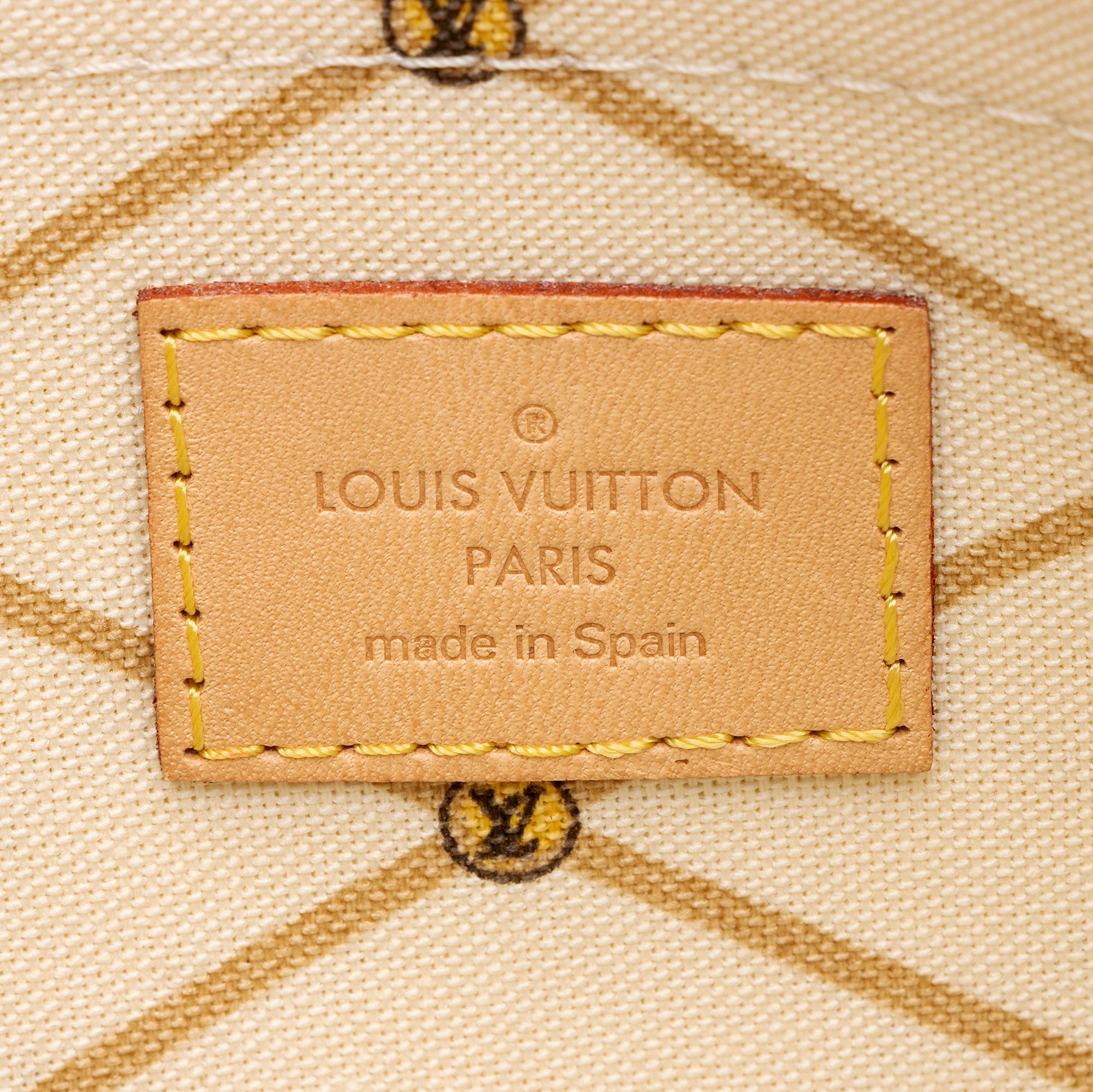 Louis Vuitton Limited Edition Monogram Canvas Summer Trunk Neverfull MM Pochette