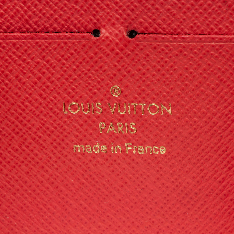 Louis Vuitton Limited Edition Monogram Canvas Totem Zippy Wallet (SHF-uA5Cw6)