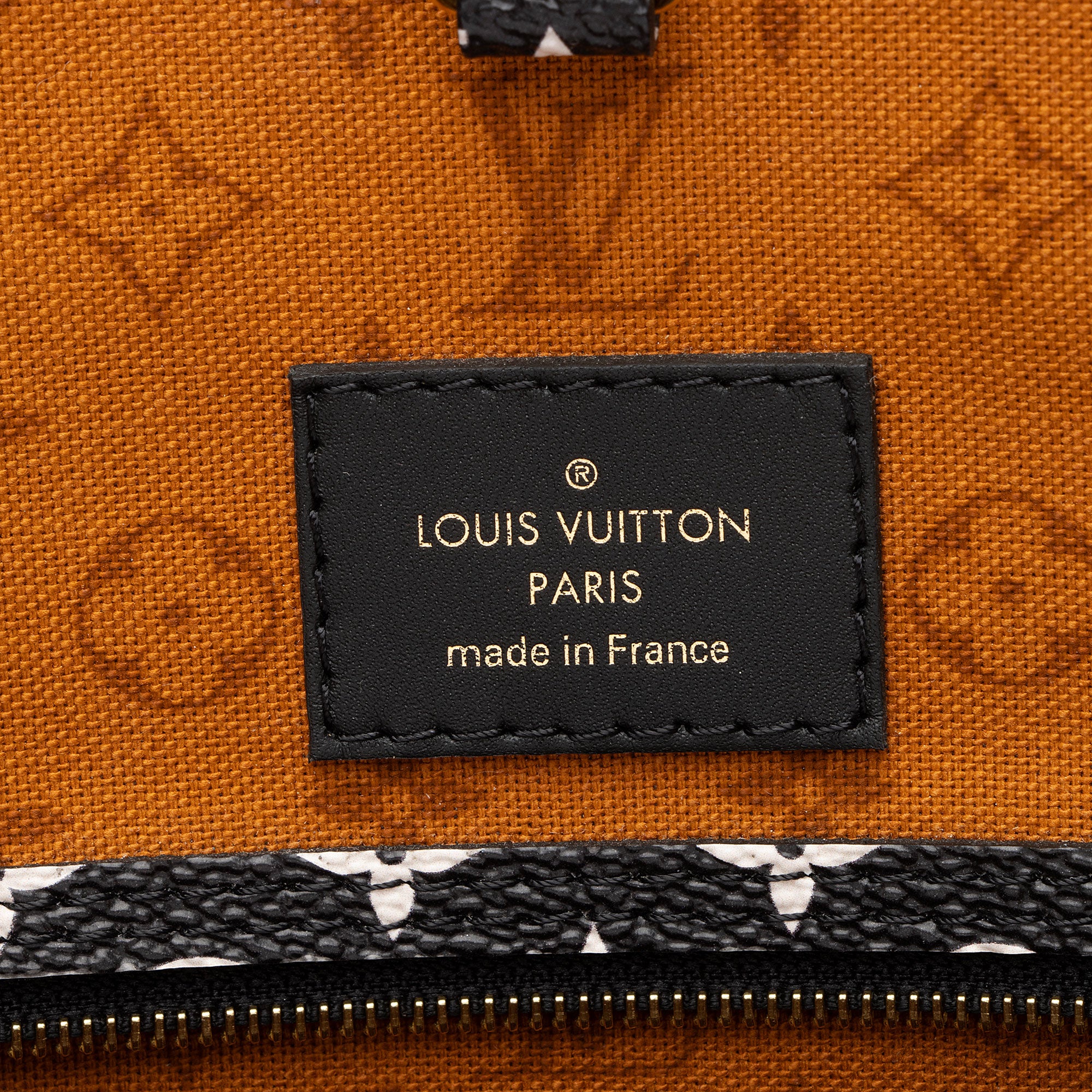 Louis Vuitton Limited Edition Monogram Crafty Neverfull MM Tote (SHF-aOq6h6)