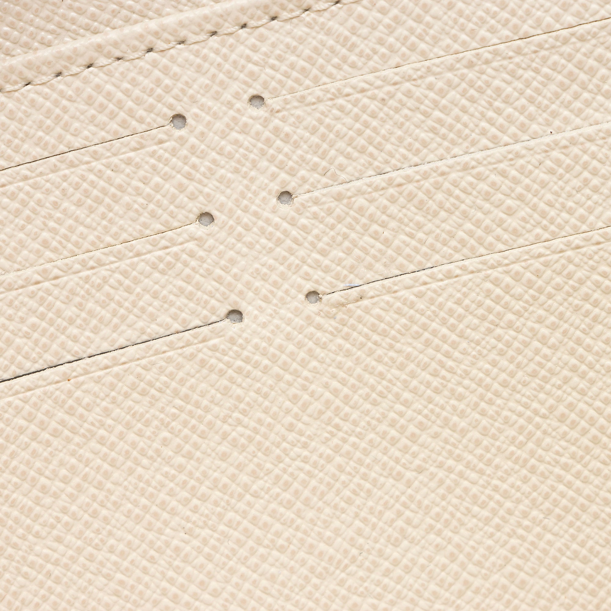 Louis Vuitton Limited Edition Monogram Giant Jungle Zippy Wallet