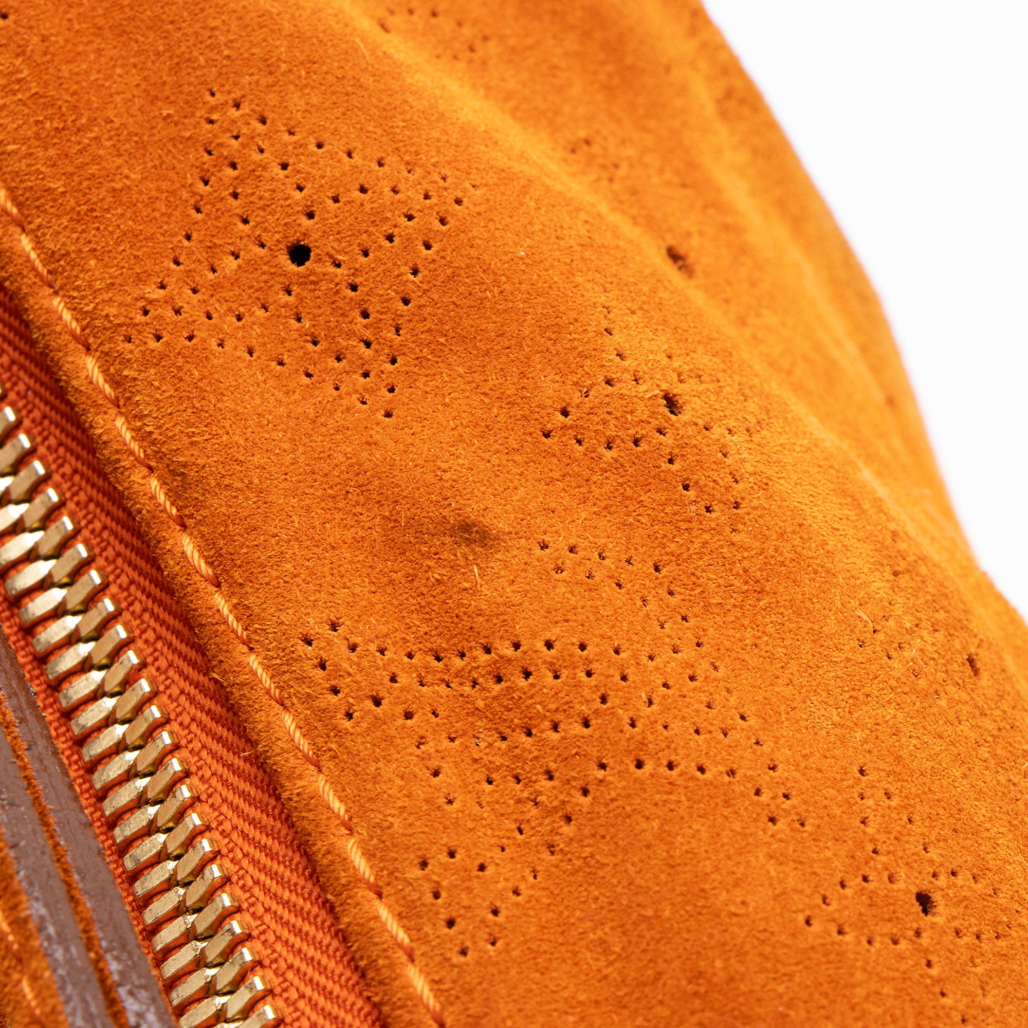 Louis Vuitton Limited Edition Monogram Suede Onatah GM Hobo (SHF-G76oTY)