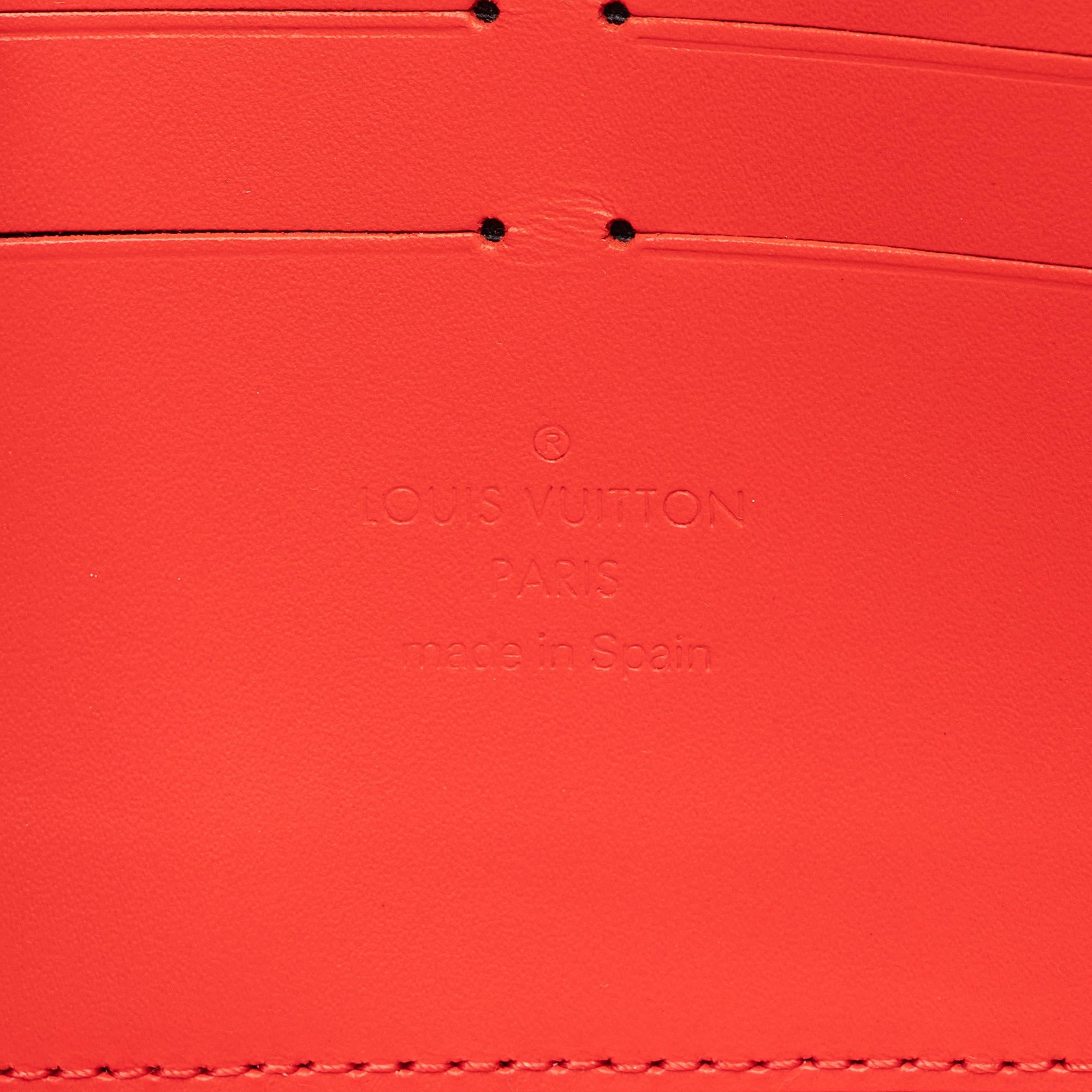 Louis Vuitton Limited Edition Monogram Vernis Jungle Dots Zippy Wallet (SHF-23936)