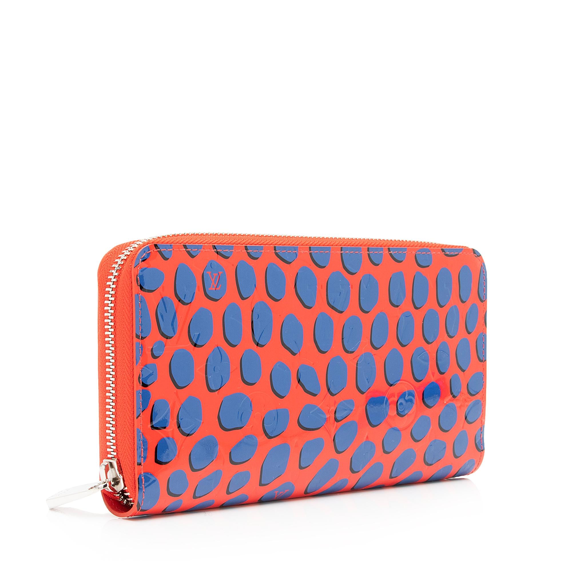 Louis Vuitton Limited Edition Monogram Vernis Jungle Dots Zippy Wallet (SHF-23936)