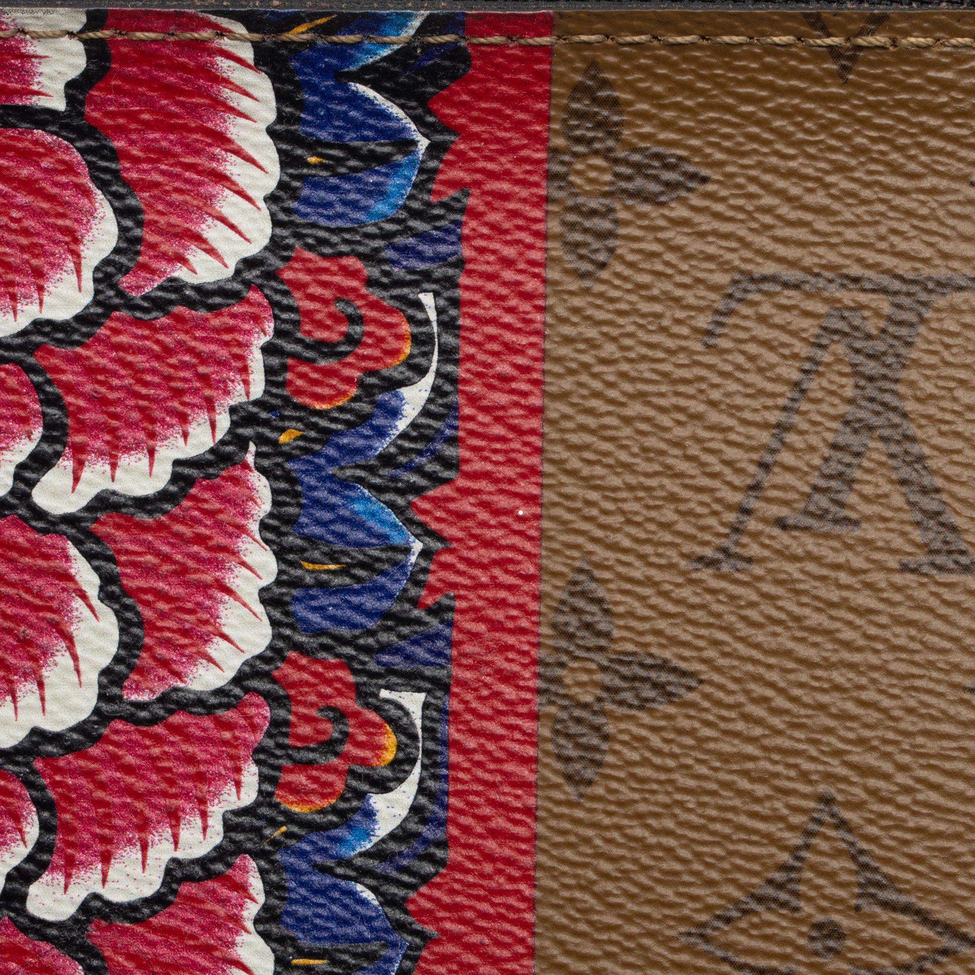 Louis Vuitton Limited Edition Reverse Monogram Canvas Kabuki Pochette (SHF-9VUPm7)