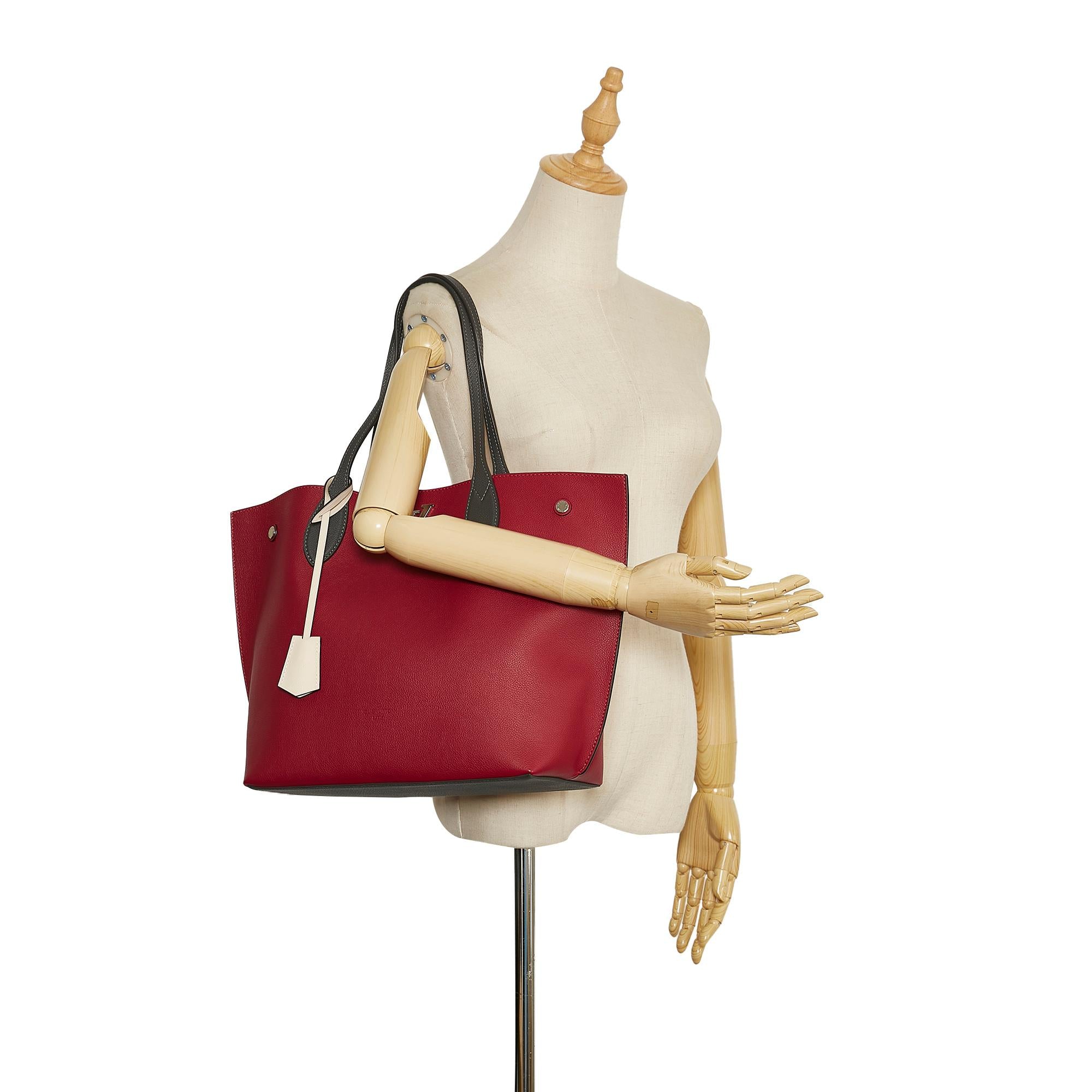 Louis Vuitton Lockme Go Tote (SHG-fCnklR)